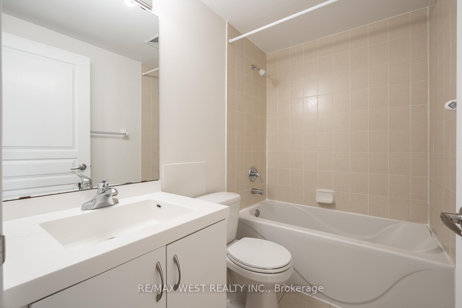 Photo 25 of Unit 908, 2240 Lake Shore Boulevard W, Etobicoke, Mimico — HOMEH
