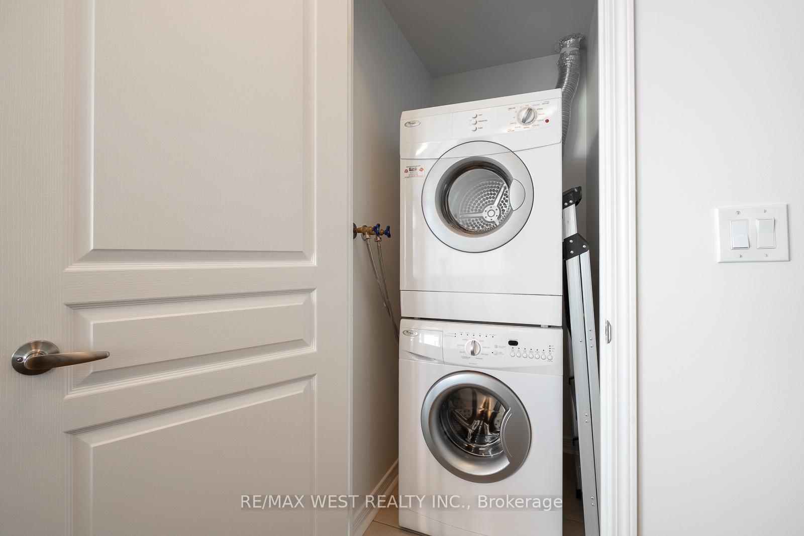 Photo 26 of Unit 908, 2240 Lake Shore Boulevard W, Etobicoke, Mimico — HOMEH
