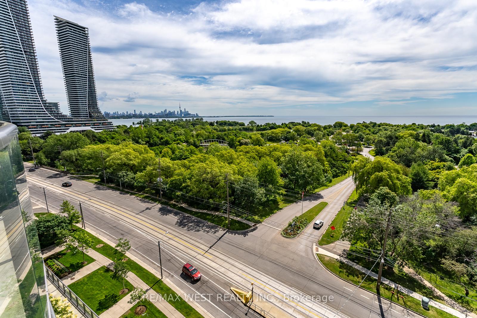 Photo 34 of Unit 908, 2240 Lake Shore Boulevard W, Etobicoke, Mimico — HOMEH
