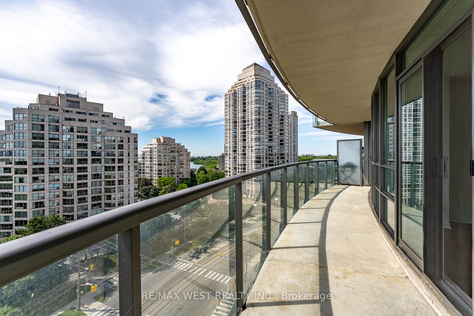 Photo 35 of Unit 908, 2240 Lake Shore Boulevard W, Etobicoke, Mimico — HOMEH