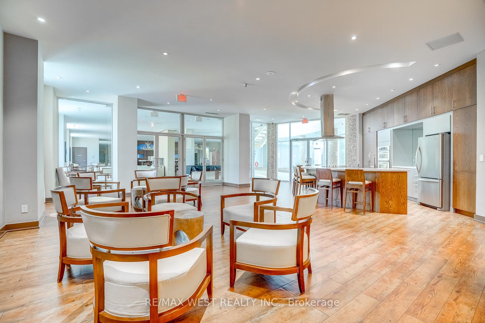 Photo 38 of Unit 908, 2240 Lake Shore Boulevard W, Etobicoke, Mimico — HOMEH