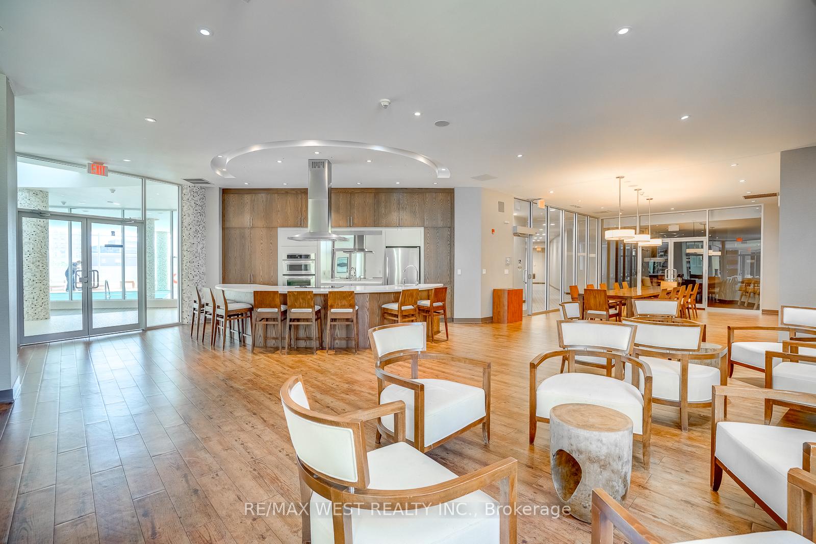 Photo 39 of Unit 908, 2240 Lake Shore Boulevard W, Etobicoke, Mimico — HOMEH