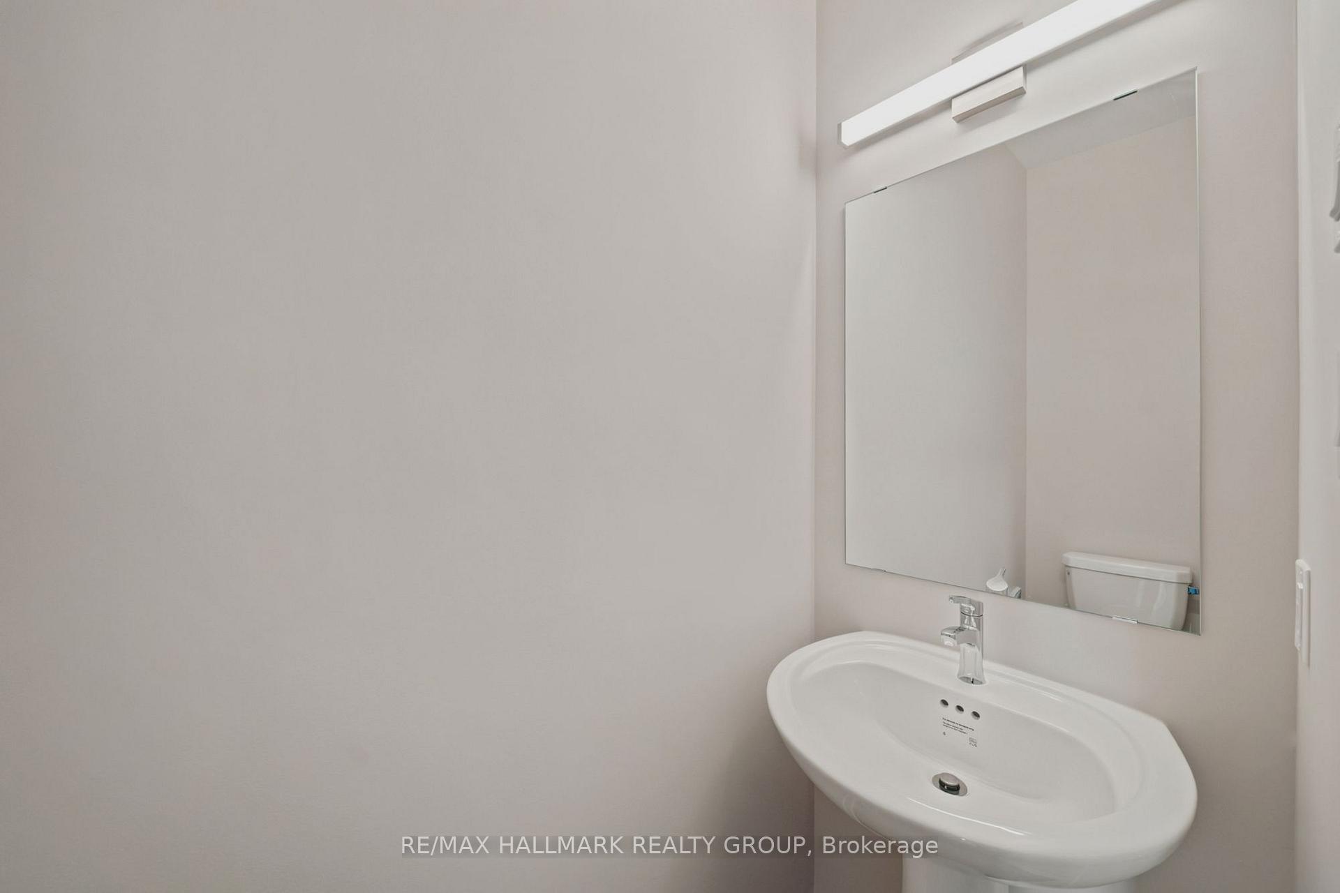 Photo 9 of Unit D, 142 Conservancy Drive, Ottawa, Barrhaven - Heritage Park — HOMEH