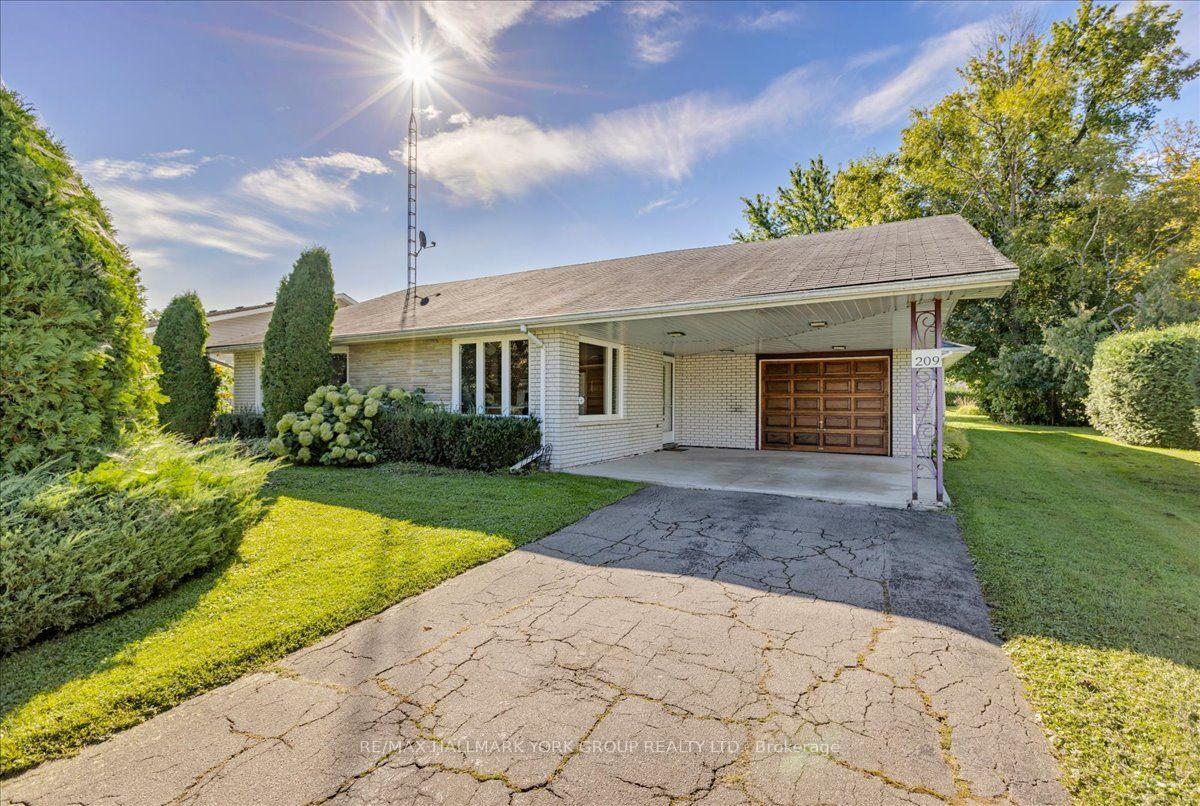 Photo of 209 South Channel Drive
