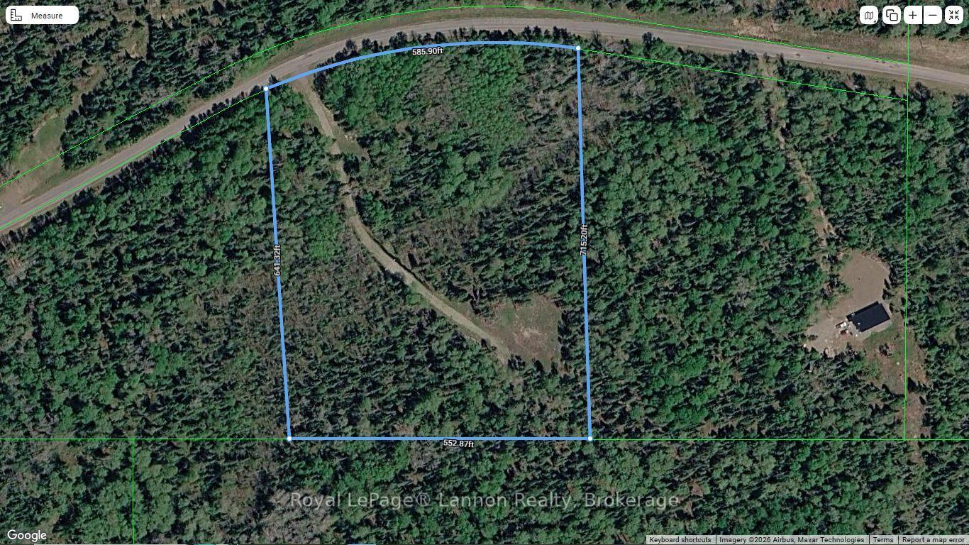 Photo 2 of 640 Sturgeon Bay Road, Neebing, Blake — HOMEH