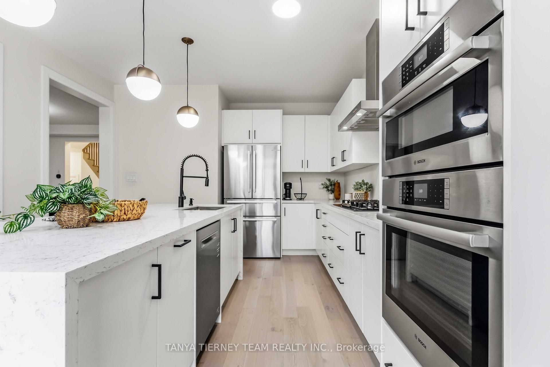 Photo 15 of 29 Vickery Street, Whitby, Rural Whitby — HOMEH
