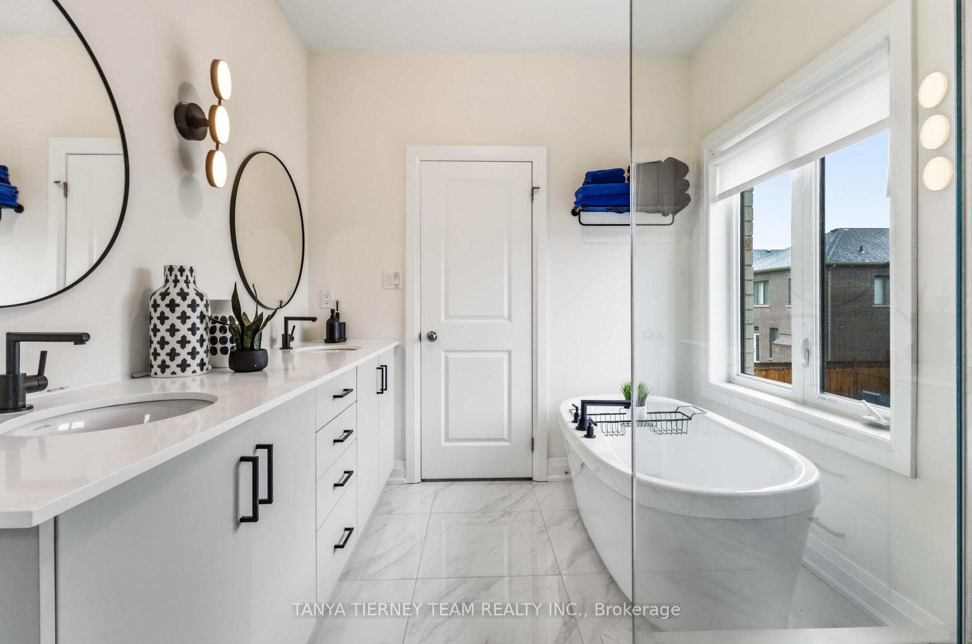 Photo 31 of 29 Vickery Street, Whitby, Rural Whitby — HOMEH