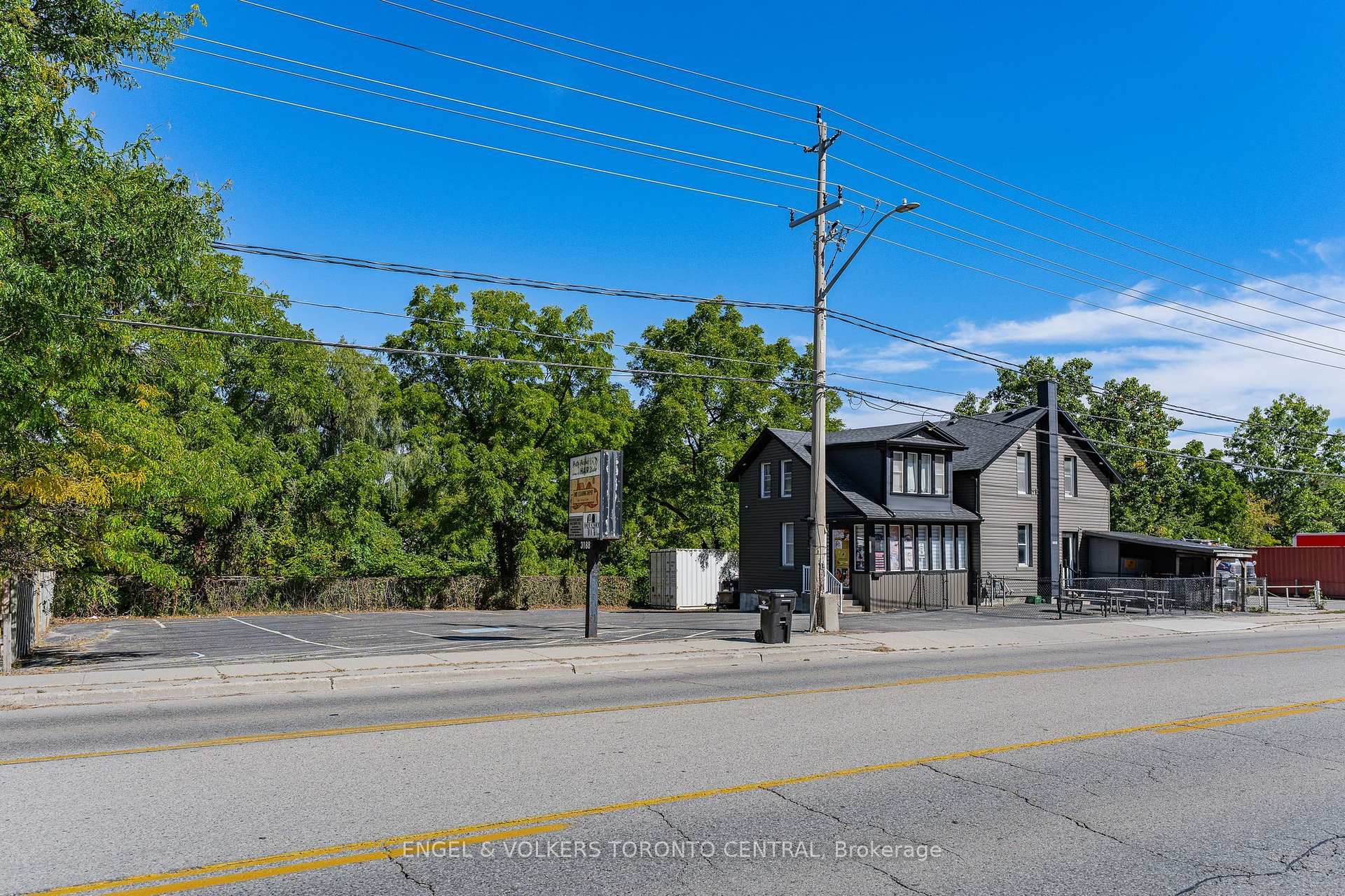 Photo of 3188 King Street E