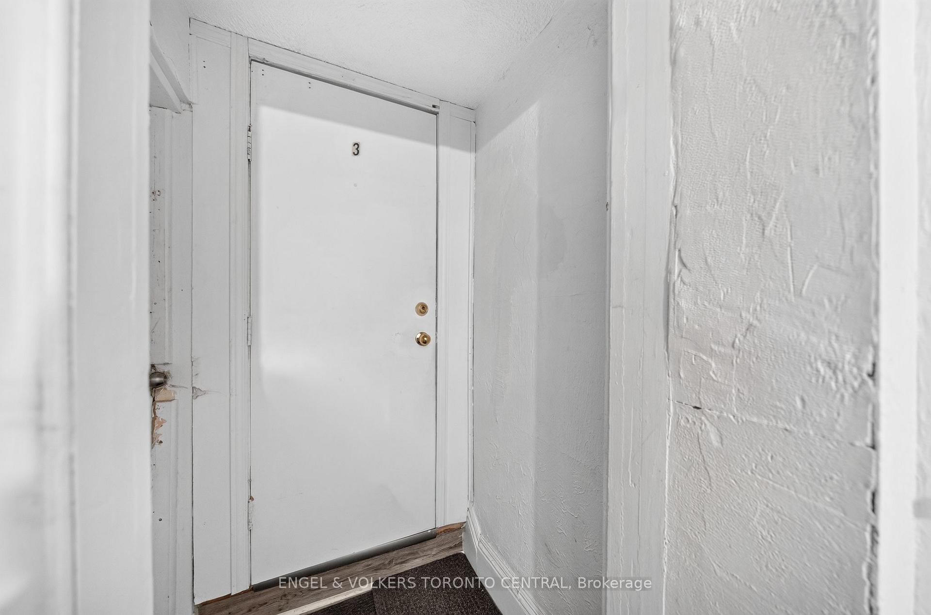 Photo 30 of 3188 King Street E, Kitchener, Chicopee/Freeport — HOMEH