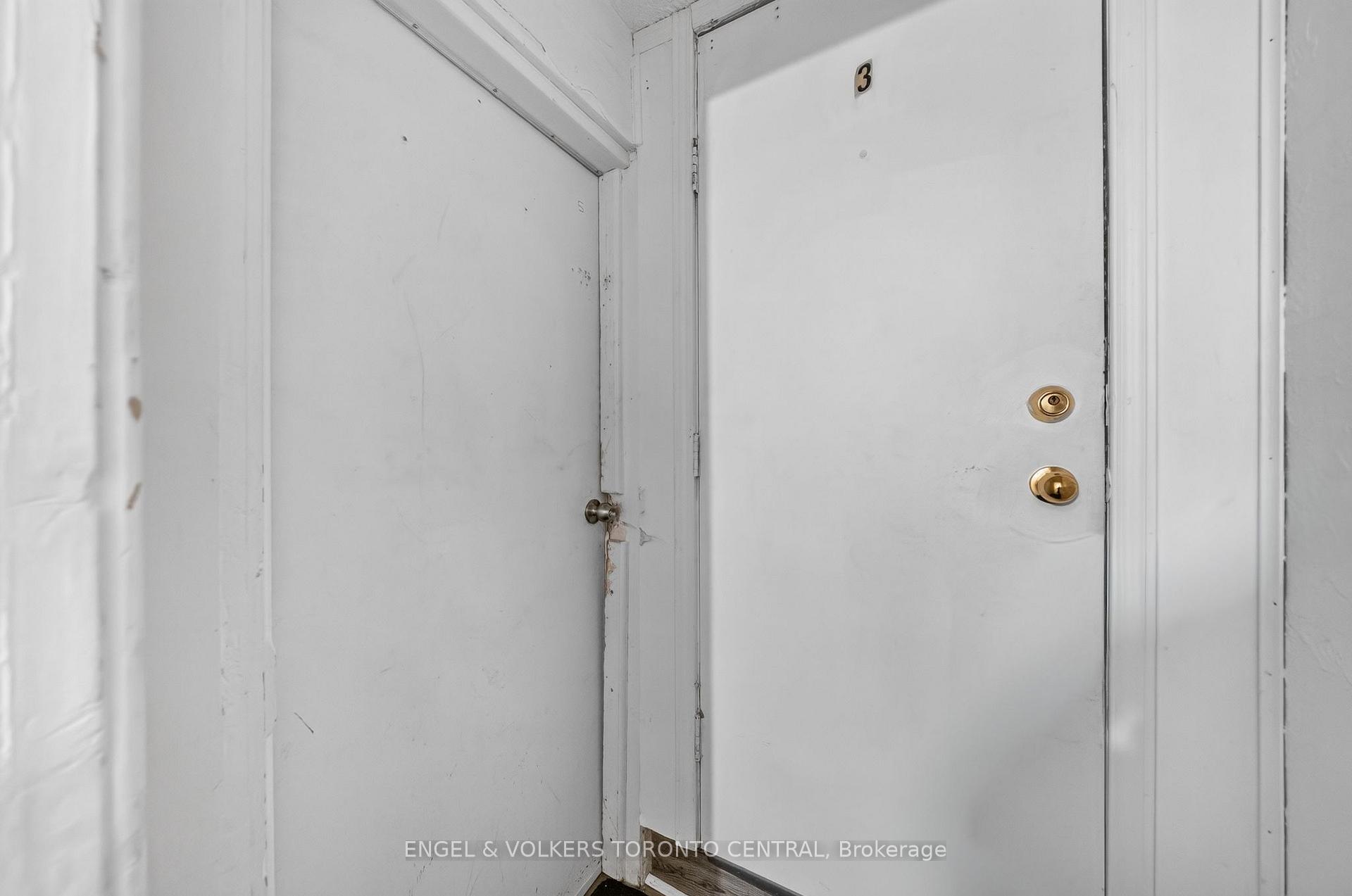 Photo 41 of 3188 King Street E, Kitchener, Chicopee/Freeport — HOMEH