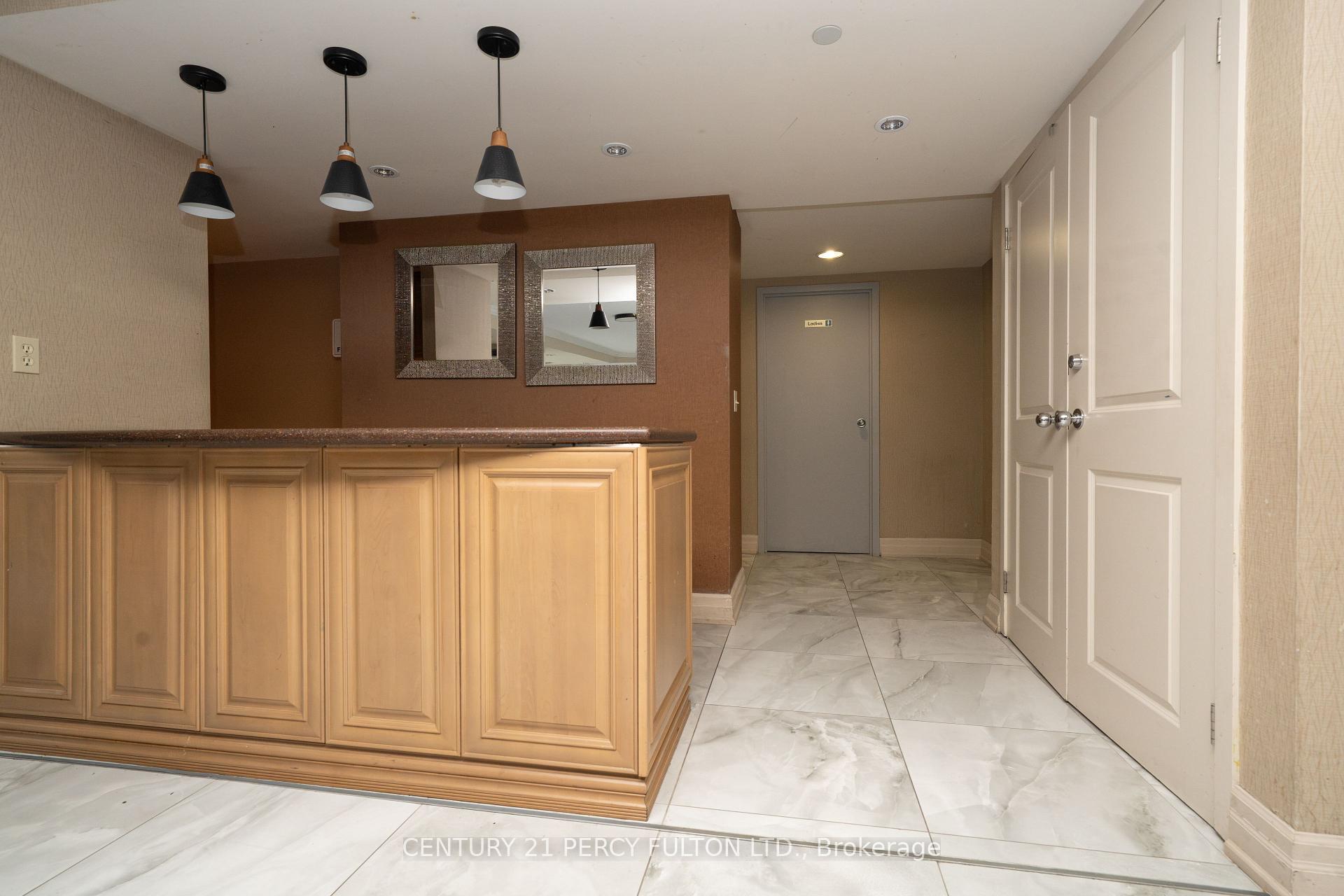 Photo 18 of Unit 508, 325 Webb Drive, Mississauga, City Centre — HOMEH