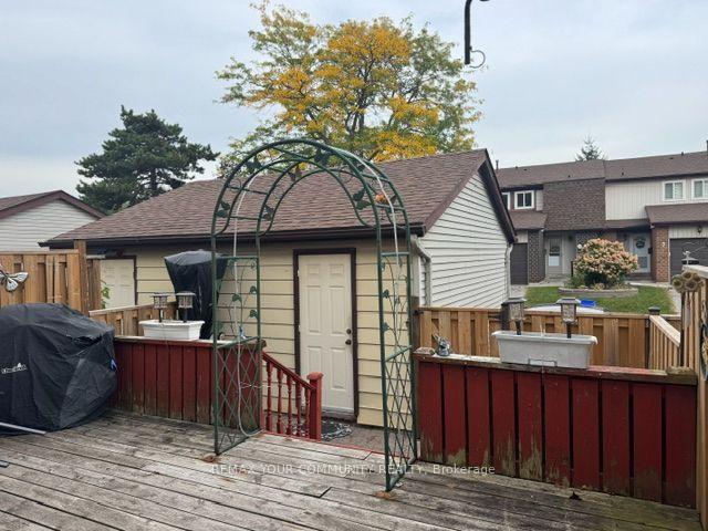 Photo 14 of 12 Jacques Lane, Ajax, South East — HOMEH