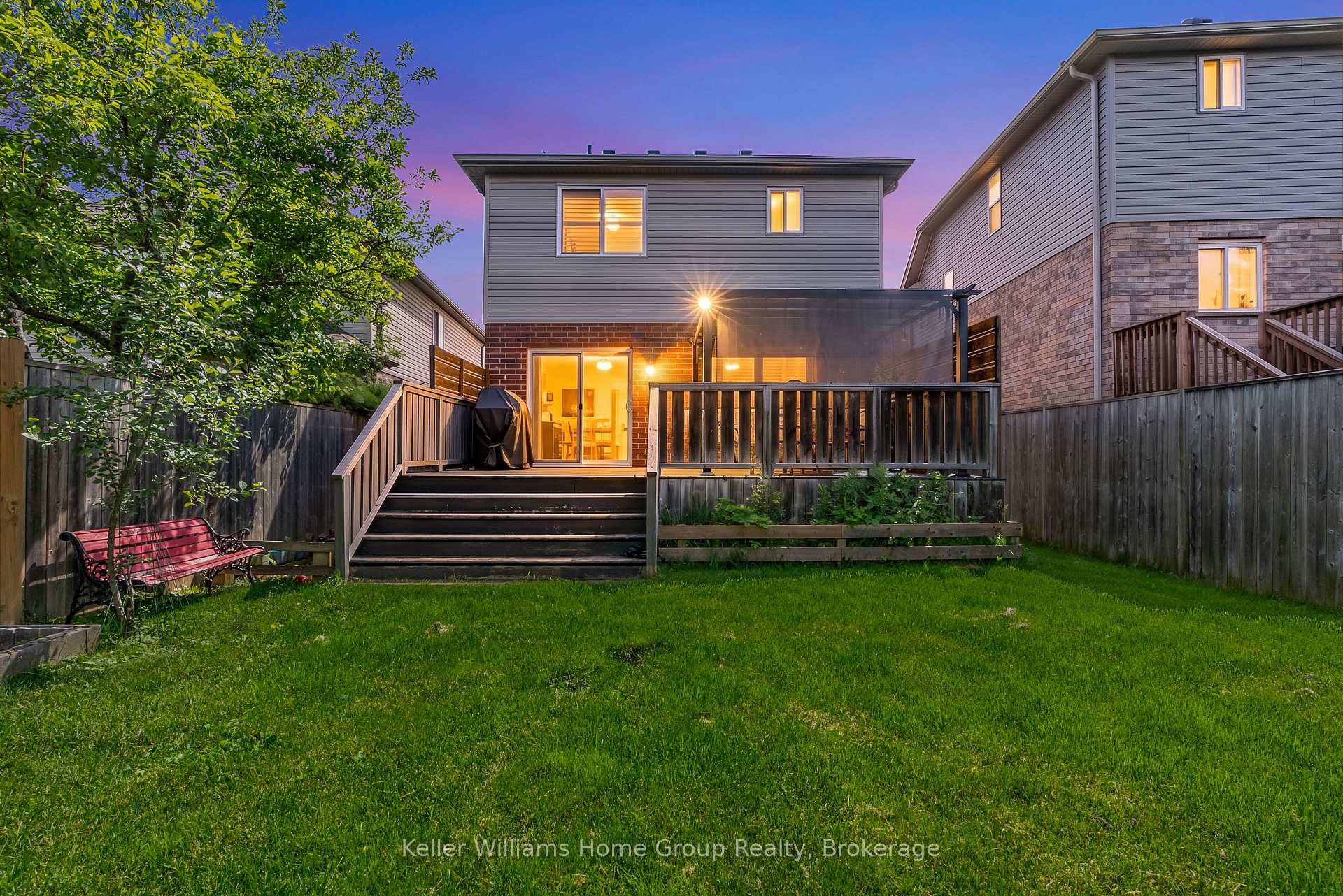 Photo 2 of 212 Goodwin Drive, Guelph, Pineridge/Westminster Woods — HOMEH
