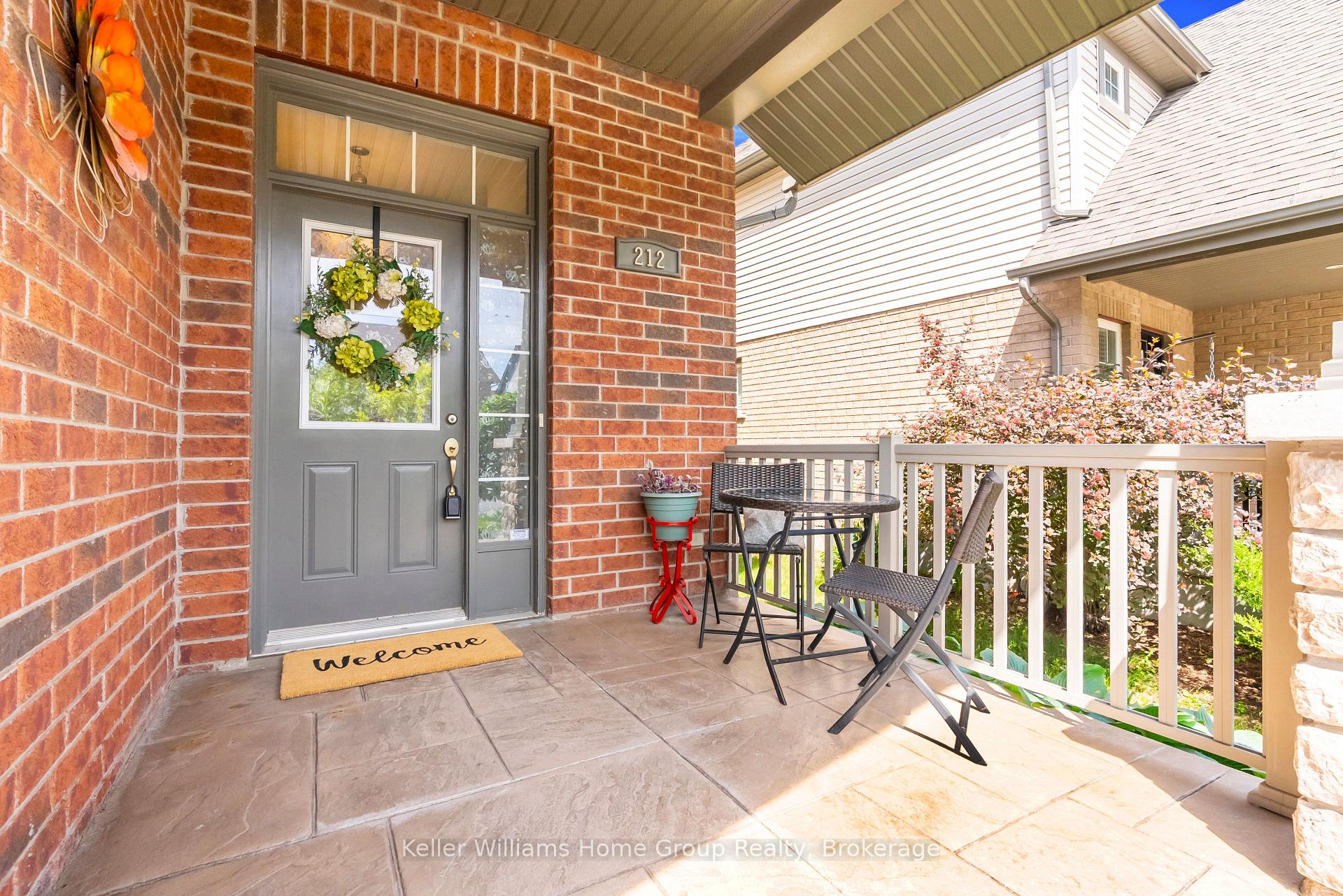 Photo 10 of 212 Goodwin Drive, Guelph, Pineridge/Westminster Woods — HOMEH