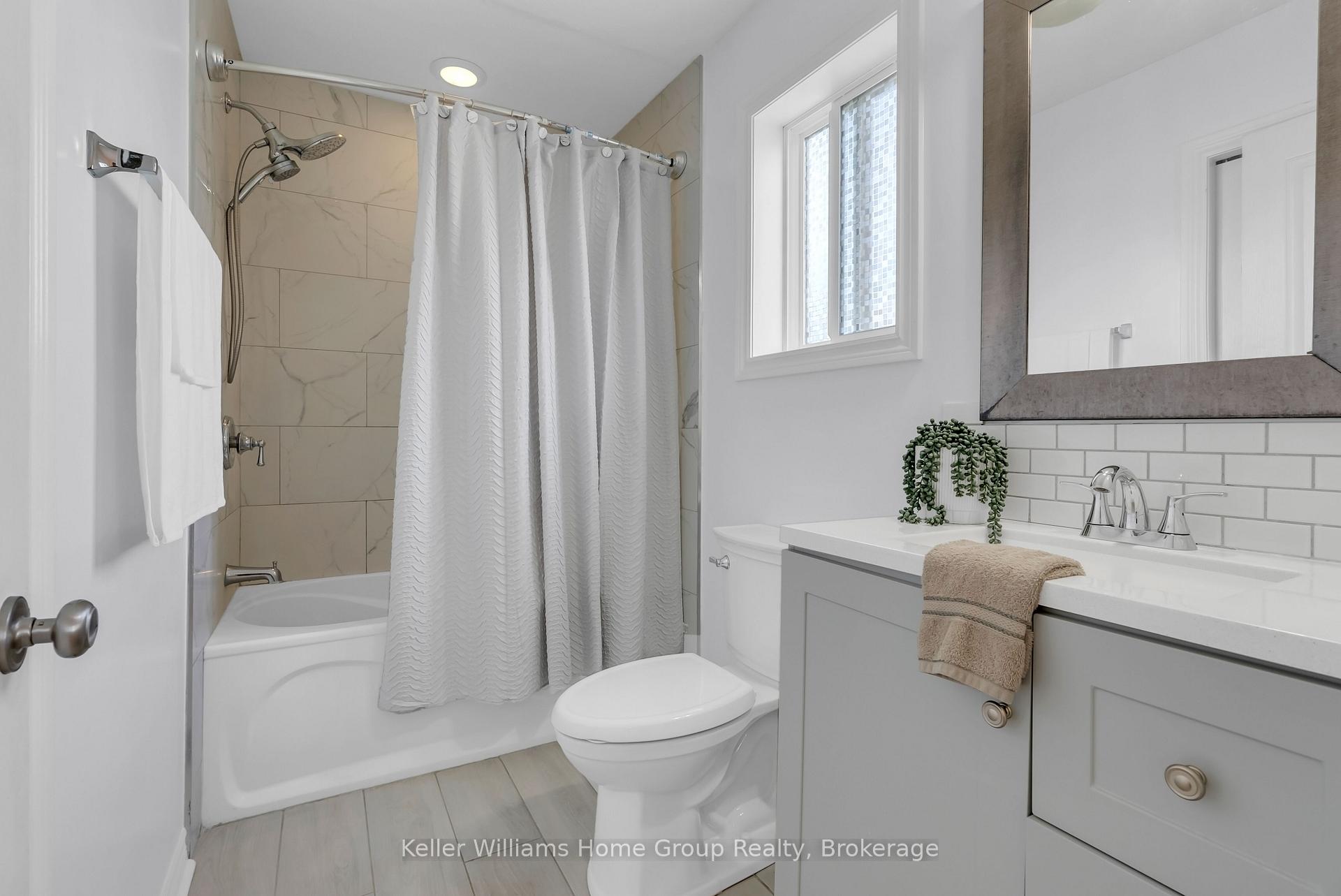 Photo 32 of 212 Goodwin Drive, Guelph, Pineridge/Westminster Woods — HOMEH