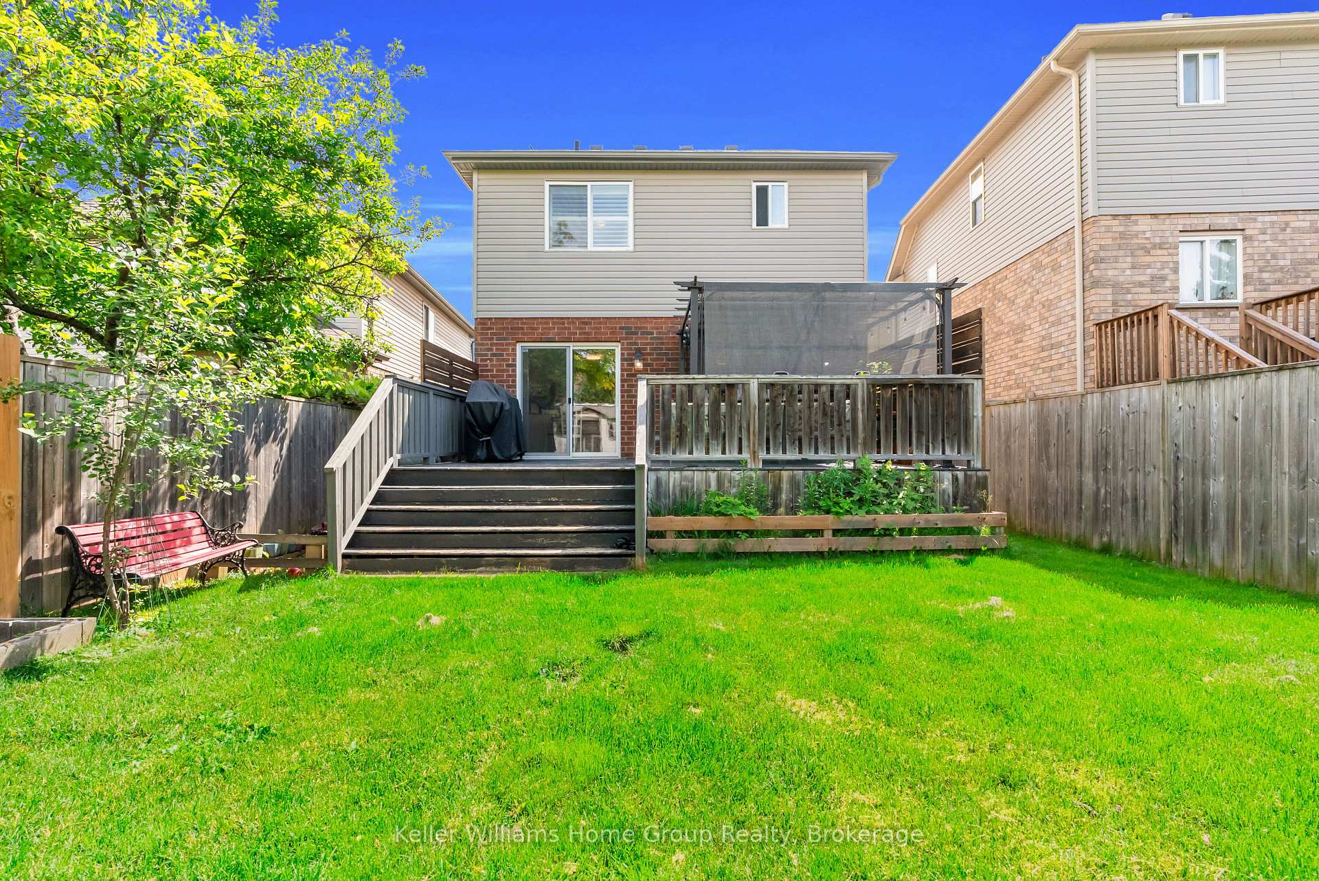 Photo 47 of 212 Goodwin Drive, Guelph, Pineridge/Westminster Woods — HOMEH