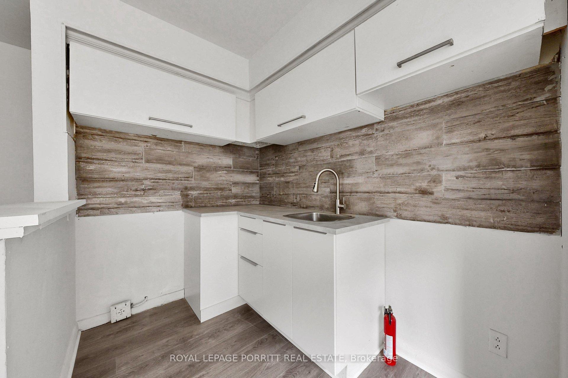 Photo 35 of 2633 Eglinton Avenue E, Scarborough, Kennedy Park — HOMEH