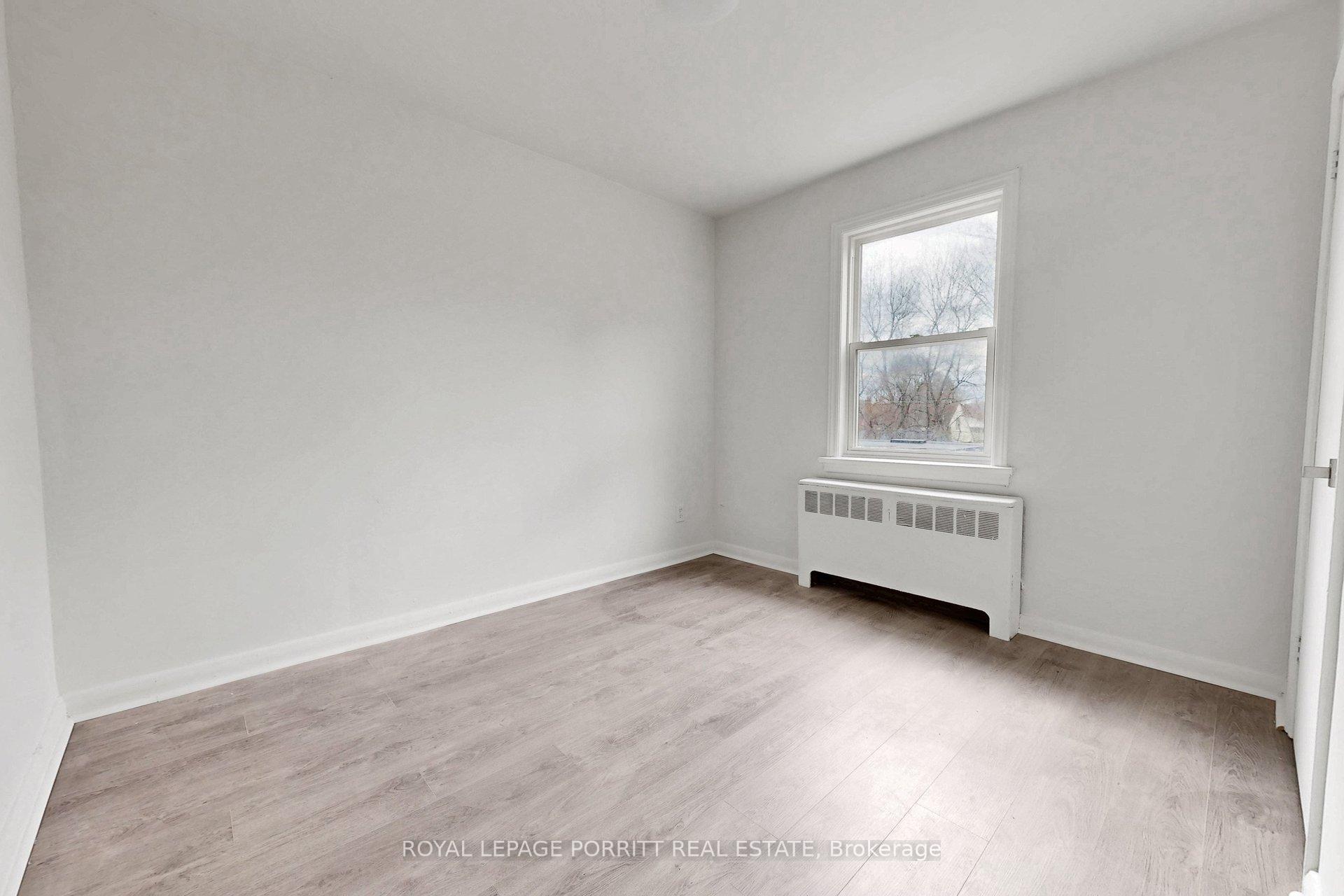 Photo 37 of 2633 Eglinton Avenue E, Scarborough, Kennedy Park — HOMEH