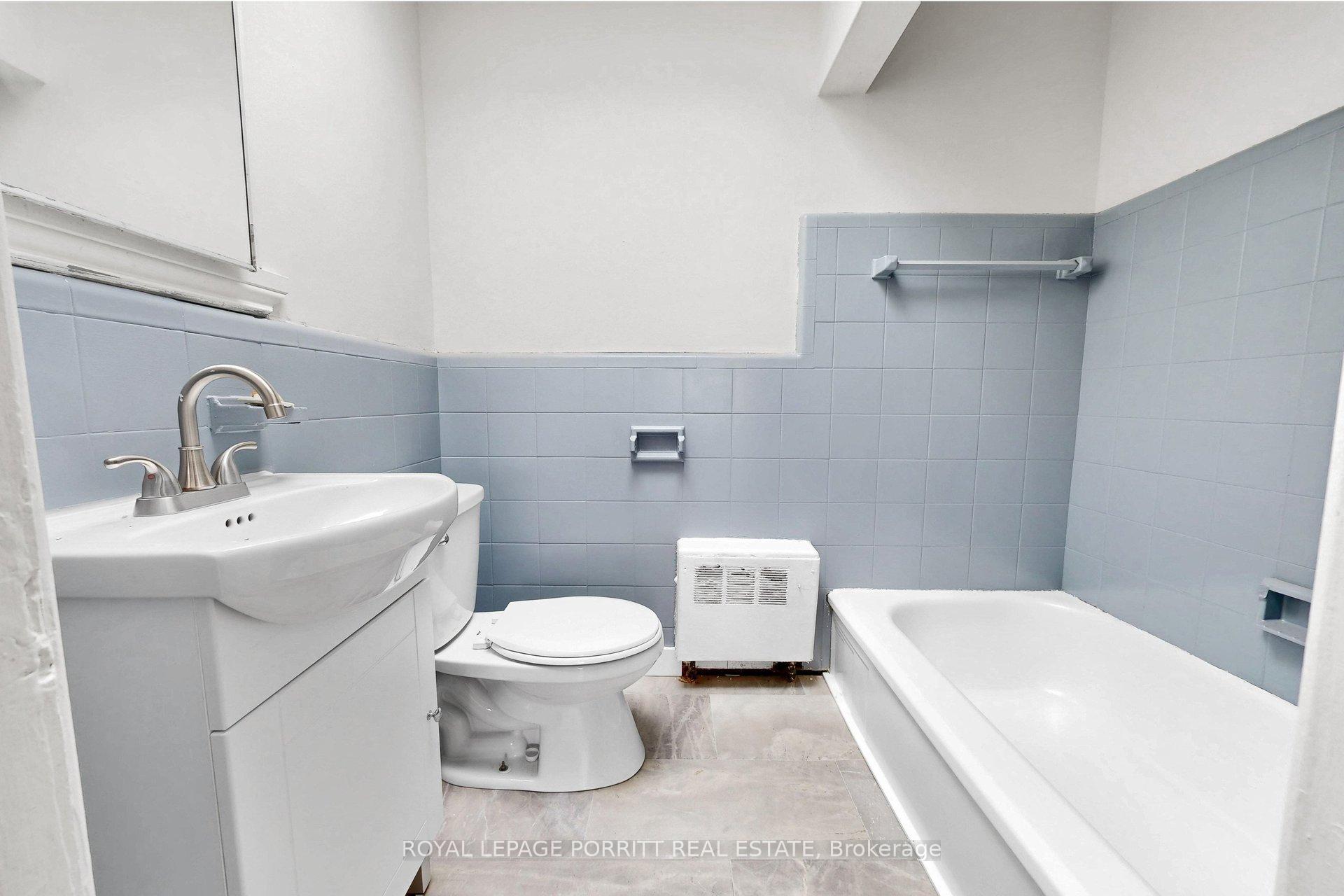 Photo 41 of 2633 Eglinton Avenue E, Scarborough, Kennedy Park — HOMEH