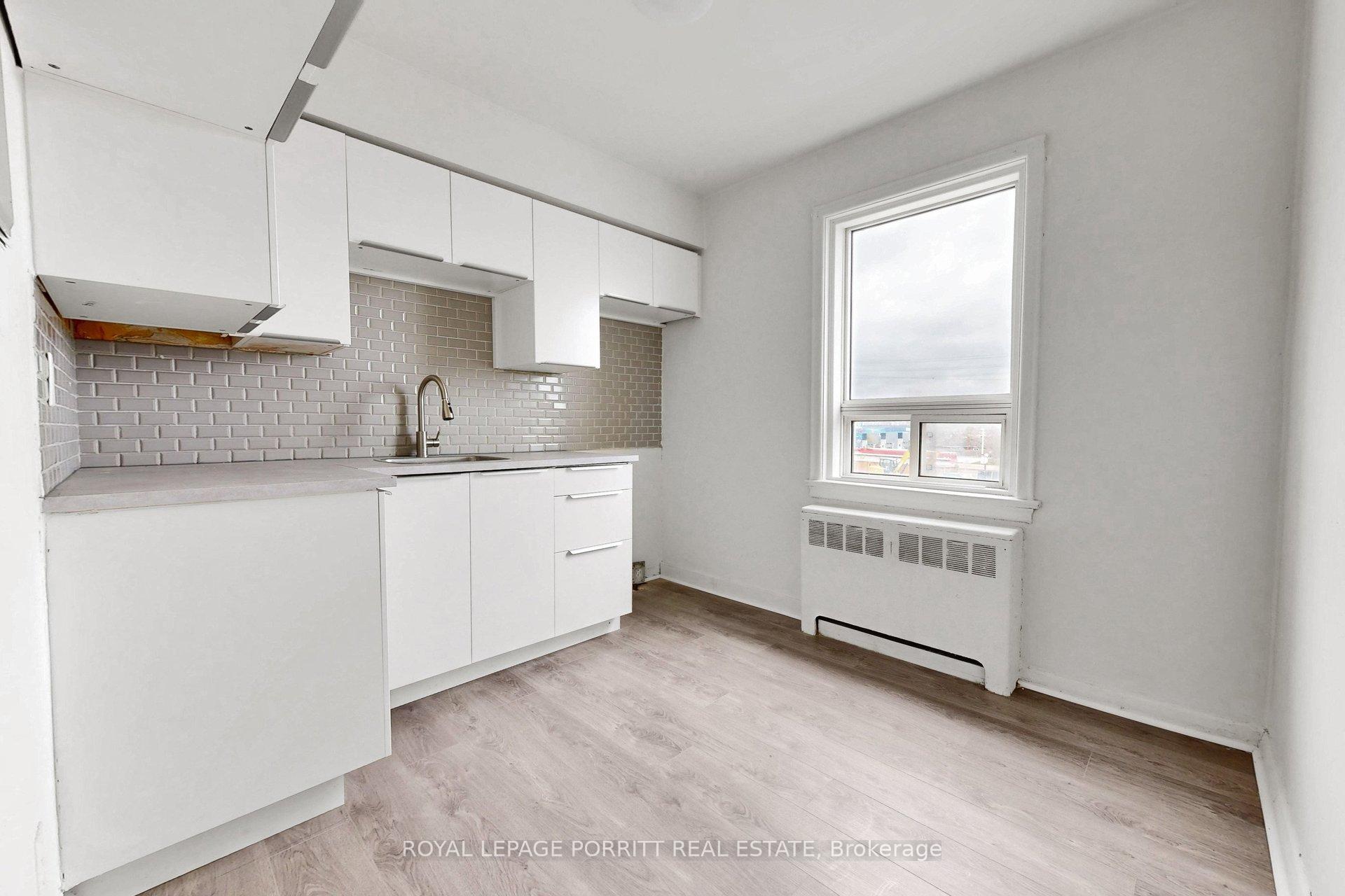 Photo 48 of 2633 Eglinton Avenue E, Scarborough, Kennedy Park — HOMEH