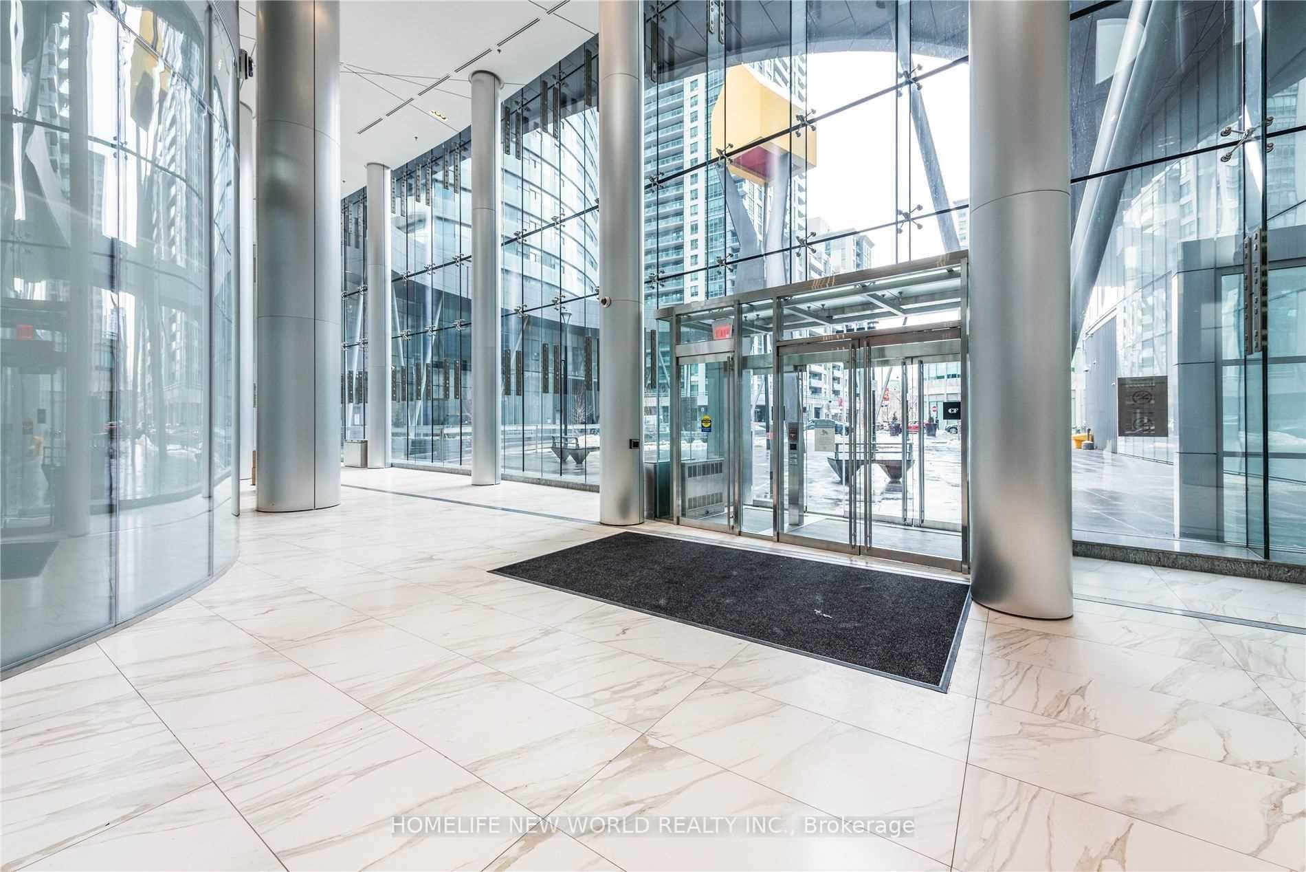 Photo 6 of Unit 5709, 14 York Street, Toronto, Waterfront Communities — HOMEH