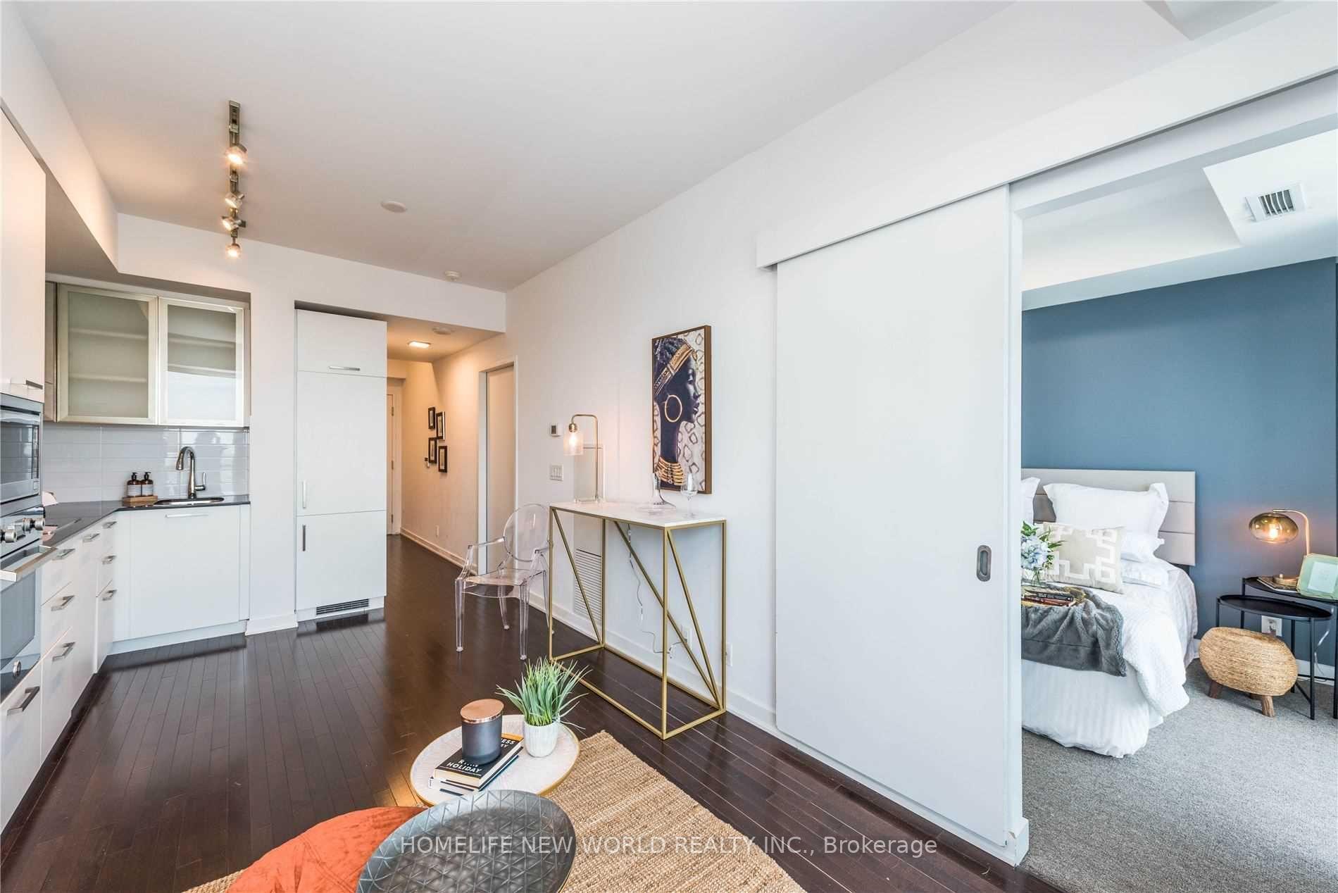 Photo 22 of Unit 5709, 14 York Street, Toronto, Waterfront Communities — HOMEH