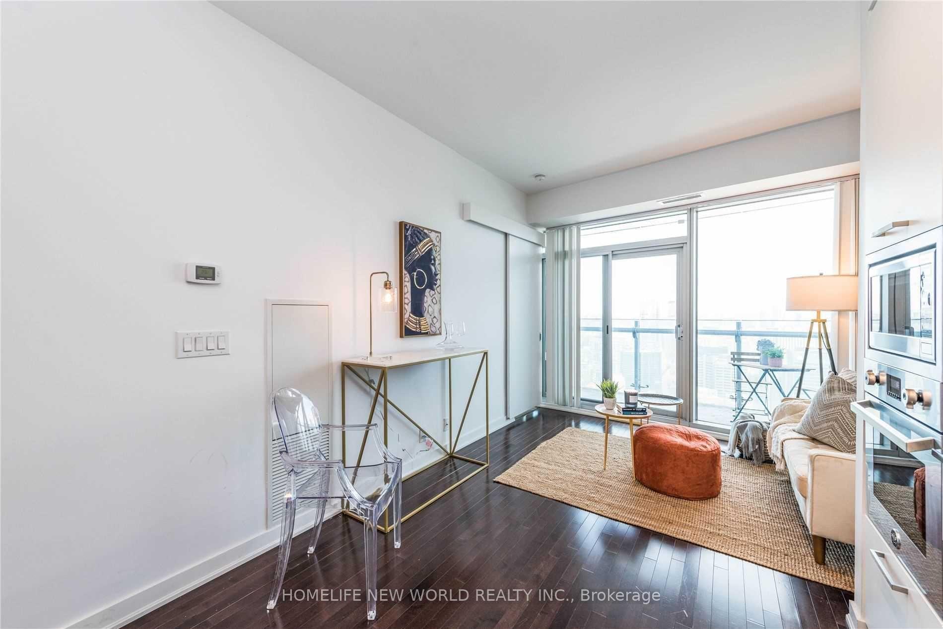 Photo 24 of Unit 5709, 14 York Street, Toronto, Waterfront Communities — HOMEH