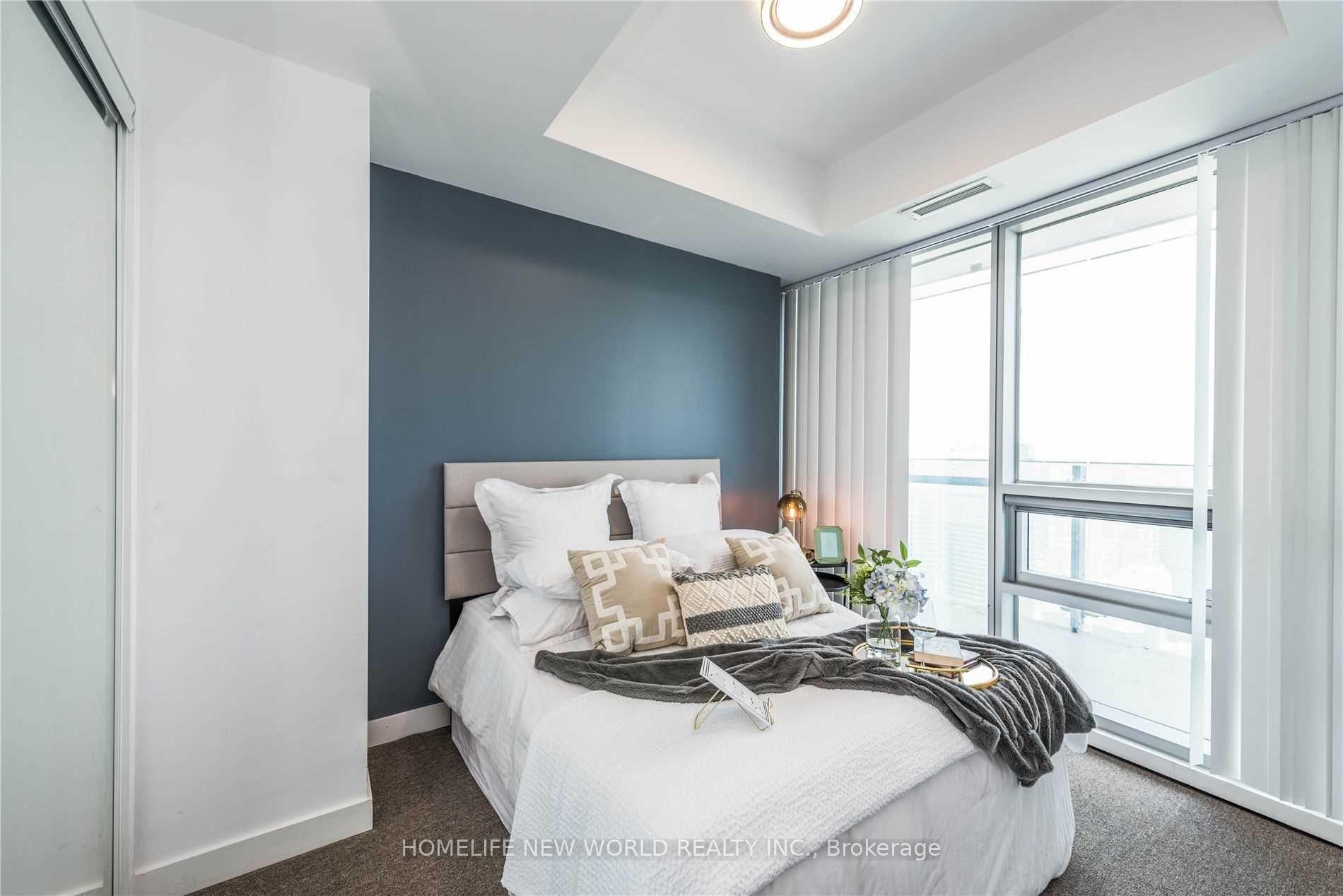 Photo 28 of Unit 5709, 14 York Street, Toronto, Waterfront Communities — HOMEH