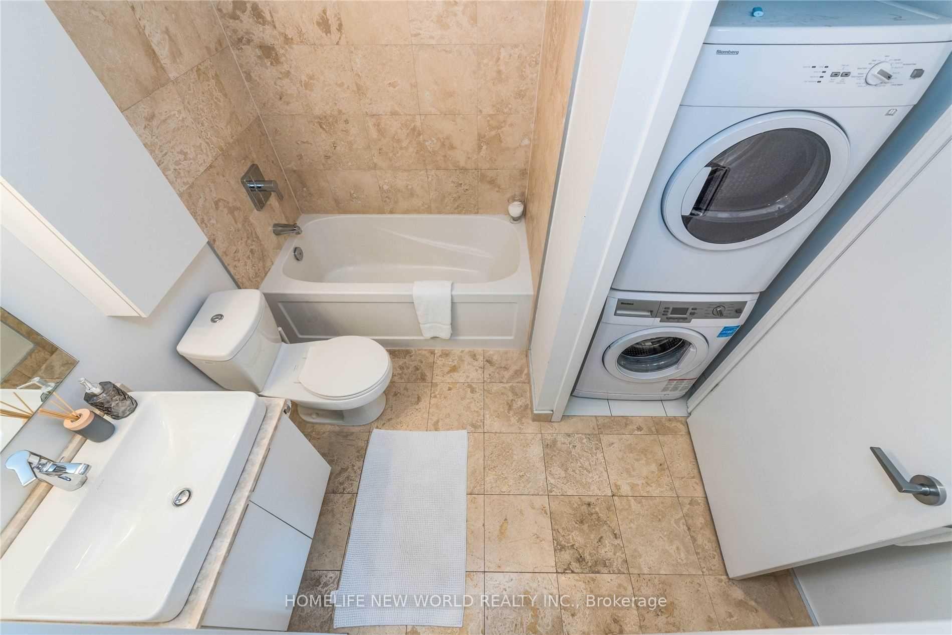 Photo 30 of Unit 5709, 14 York Street, Toronto, Waterfront Communities — HOMEH
