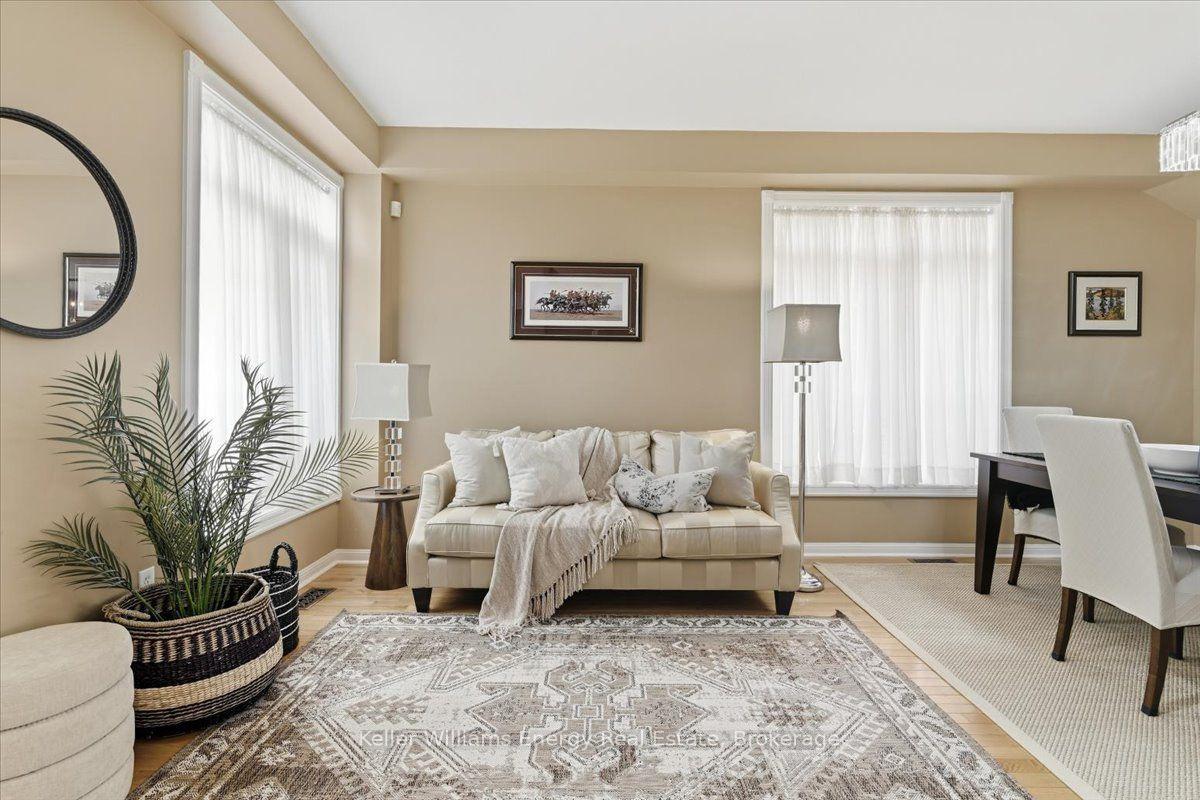 Photo 9 of 27 Dent Street, Ajax, Northwest Ajax — HOMEH