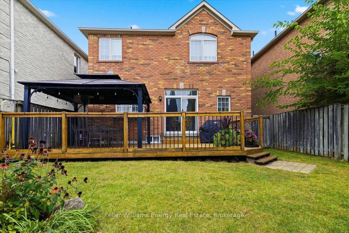 Photo 37 of 27 Dent Street, Ajax, Northwest Ajax — HOMEH