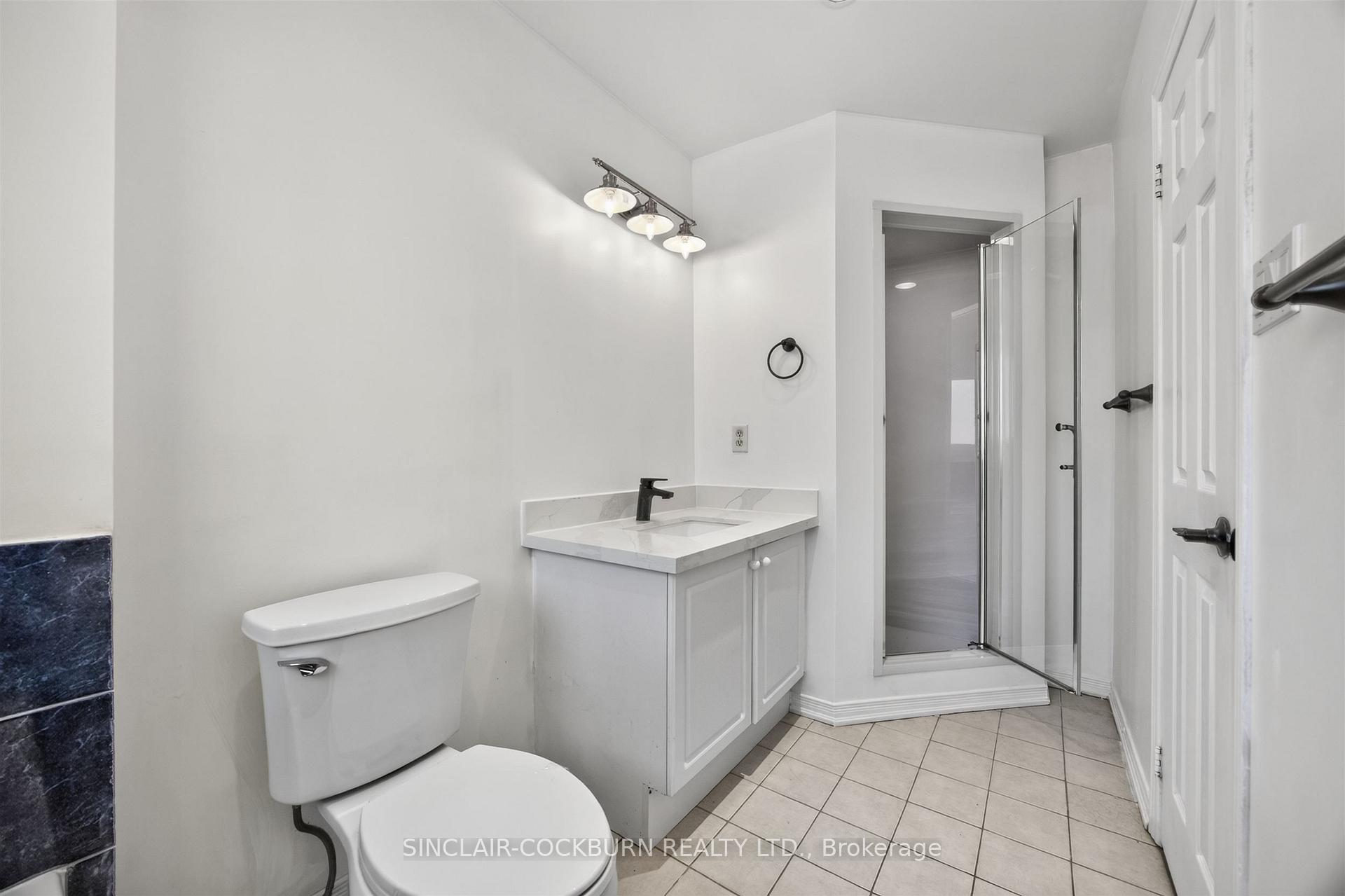 Photo 18 of 14 Barr Crescent, Aurora, Bayview Northeast — HOMEH