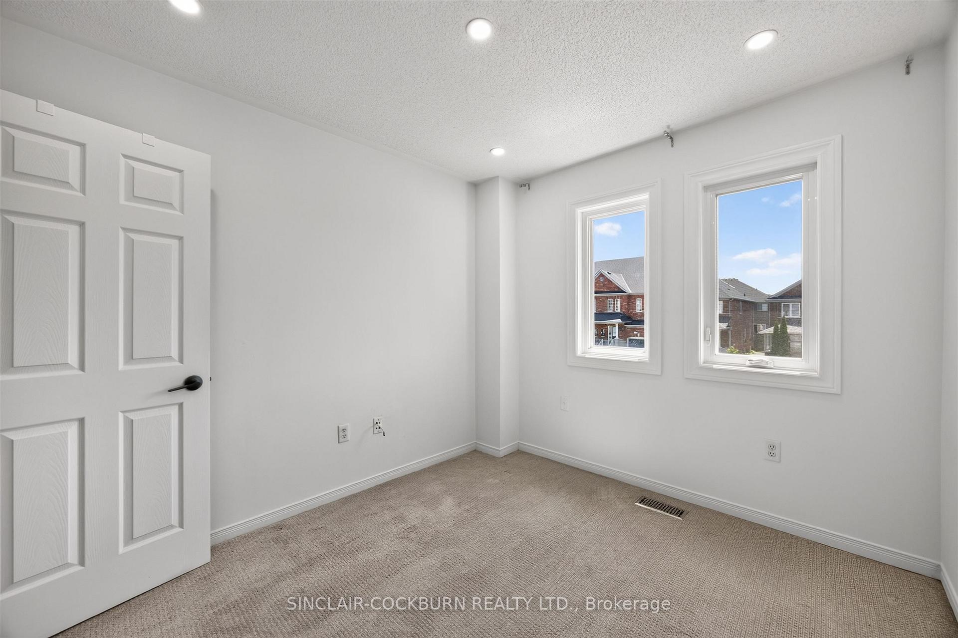 Photo 19 of 14 Barr Crescent, Aurora, Bayview Northeast — HOMEH
