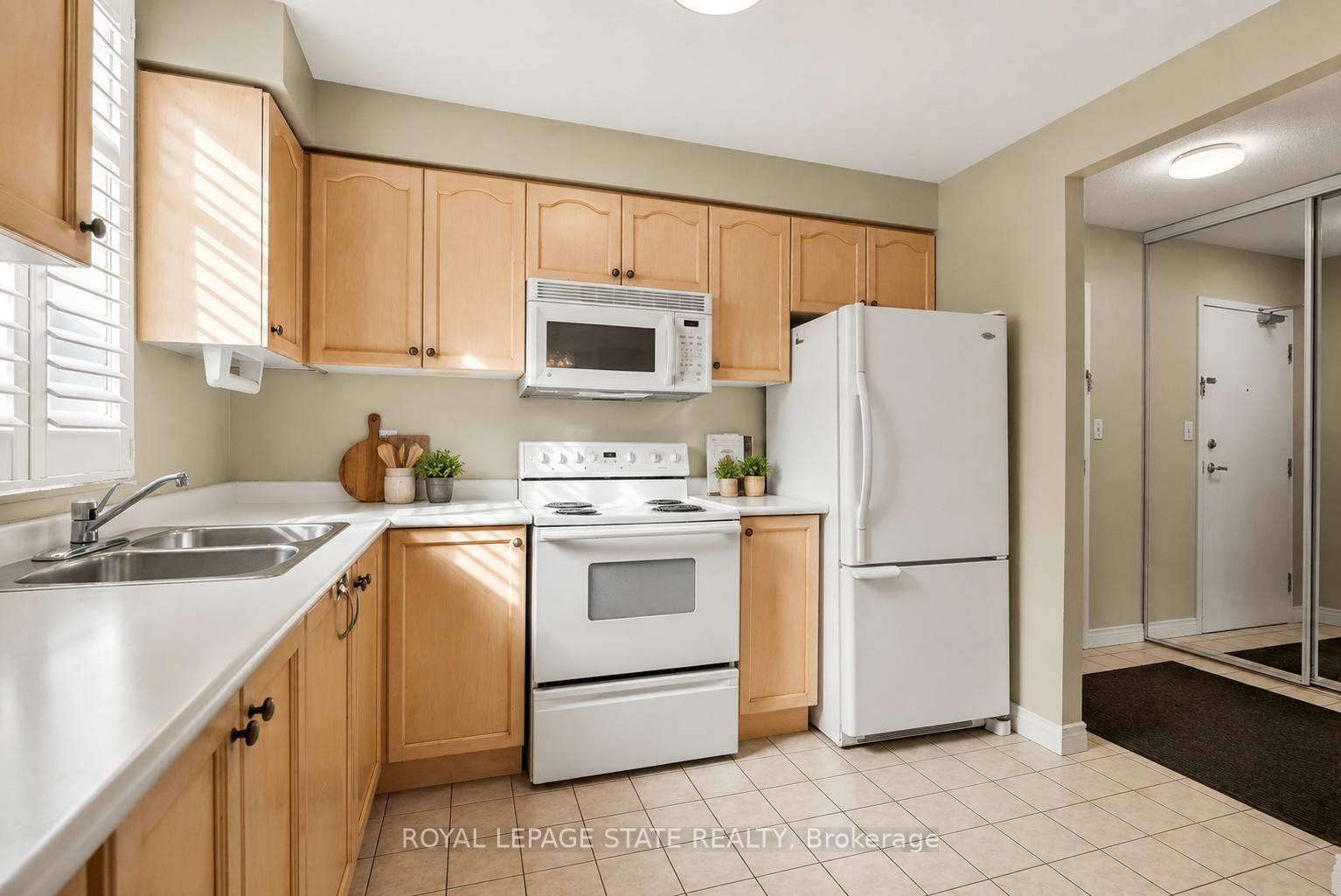 Photo 20 of Unit 101, 8 Main Street, Hamilton, Dundas — HOMEH