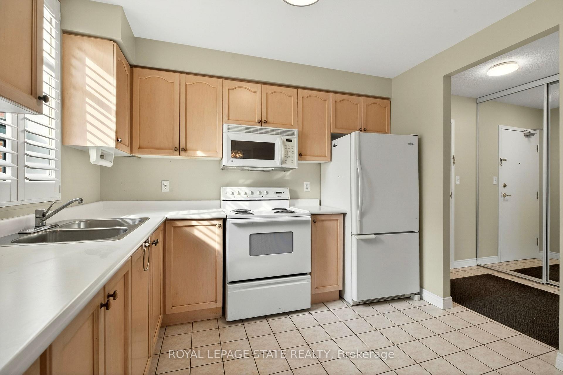 Photo 21 of Unit 101, 8 Main Street, Hamilton, Dundas — HOMEH