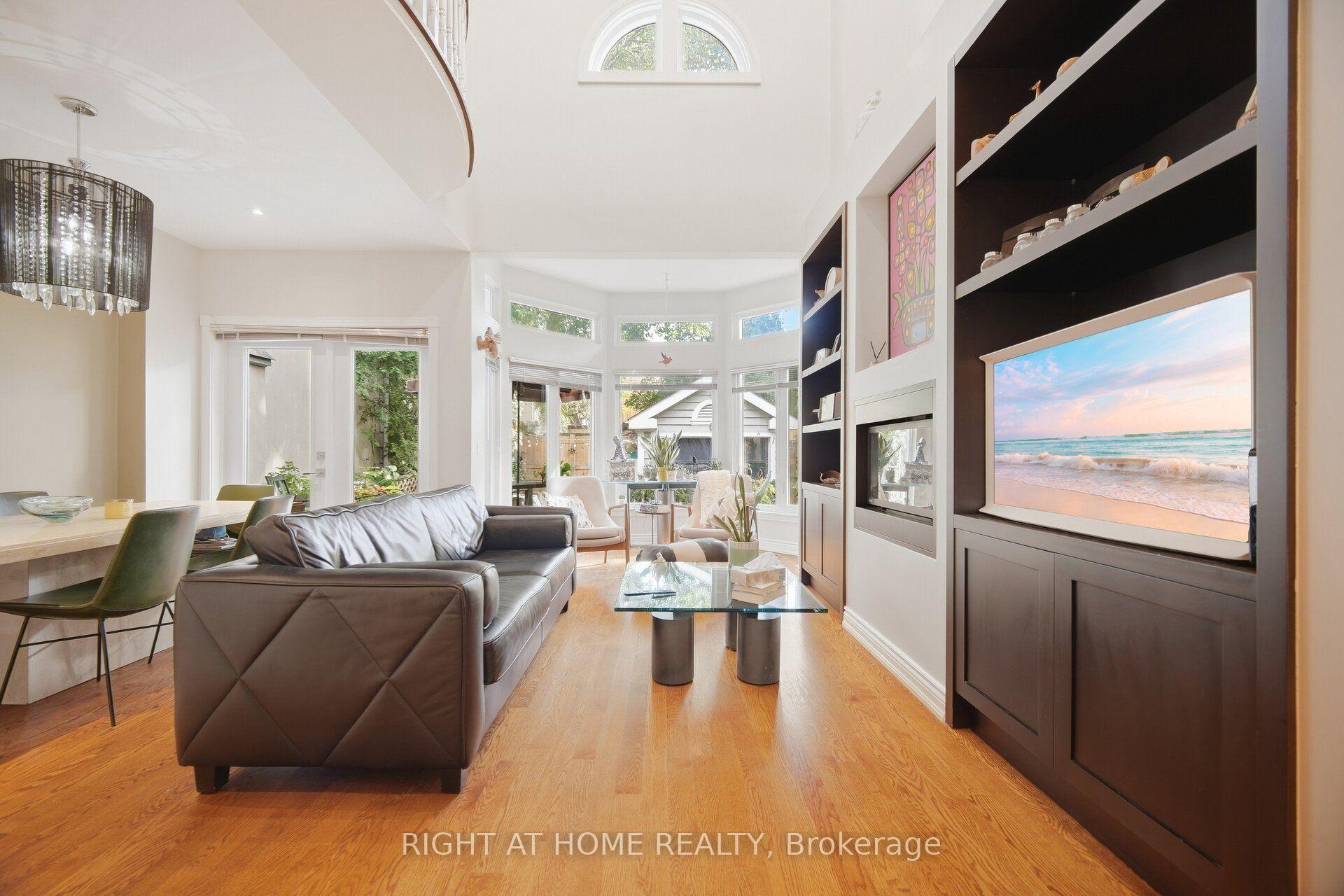 Photo 6 of 219 Broadway Avenue, Toronto, Mount Pleasant East — HOMEH