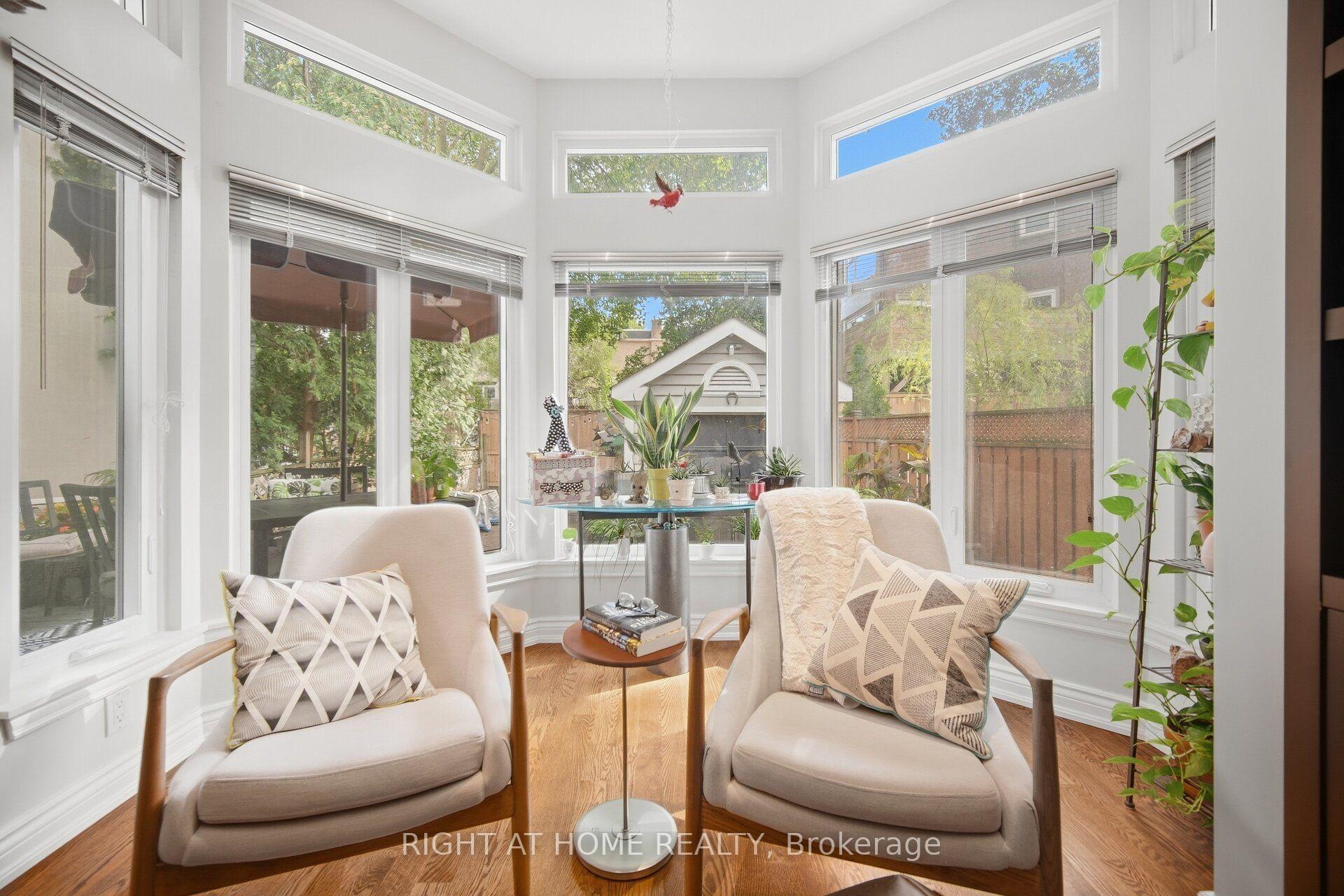 Photo 8 of 219 Broadway Avenue, Toronto, Mount Pleasant East — HOMEH