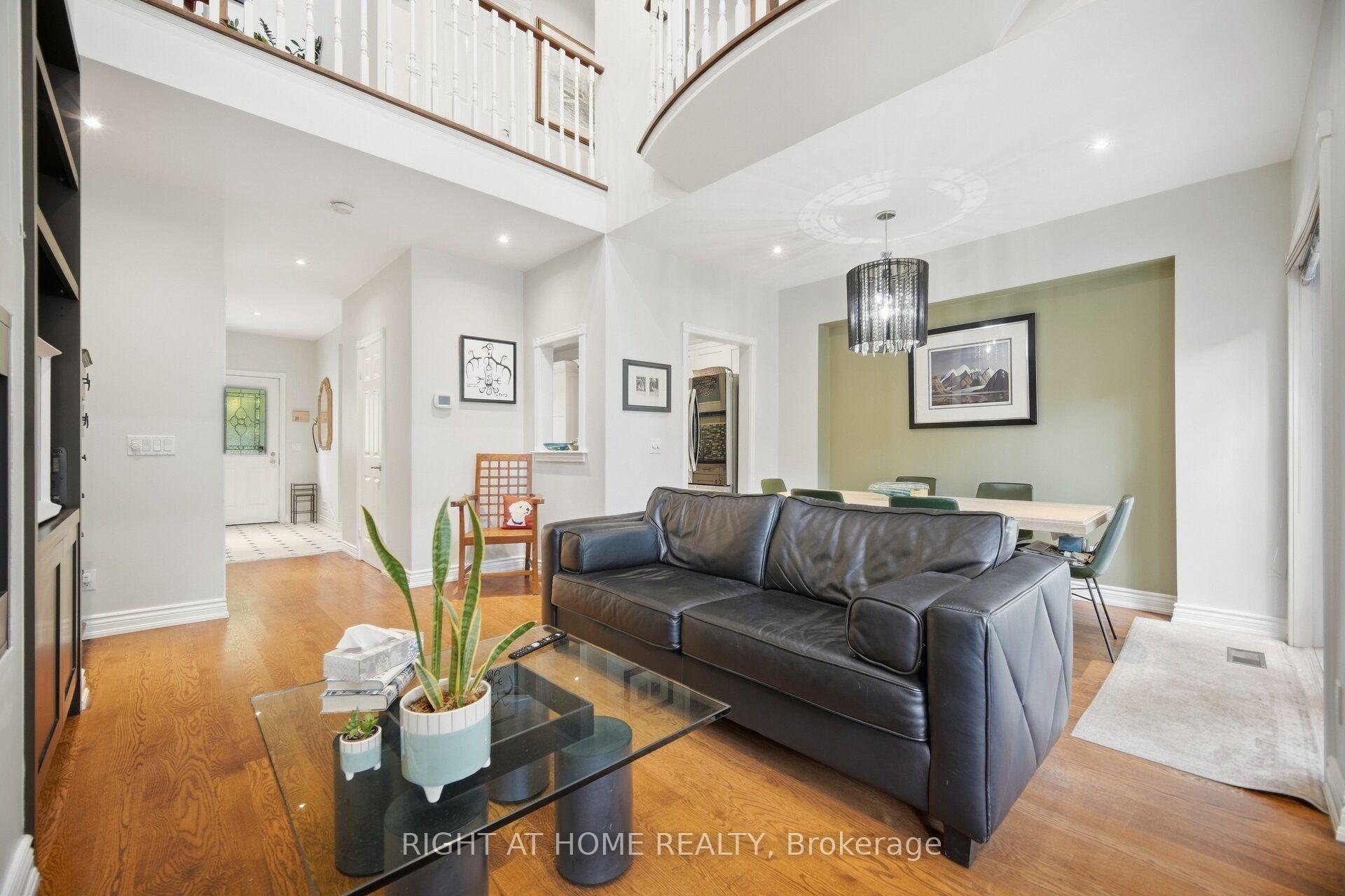 Photo 9 of 219 Broadway Avenue, Toronto, Mount Pleasant East — HOMEH
