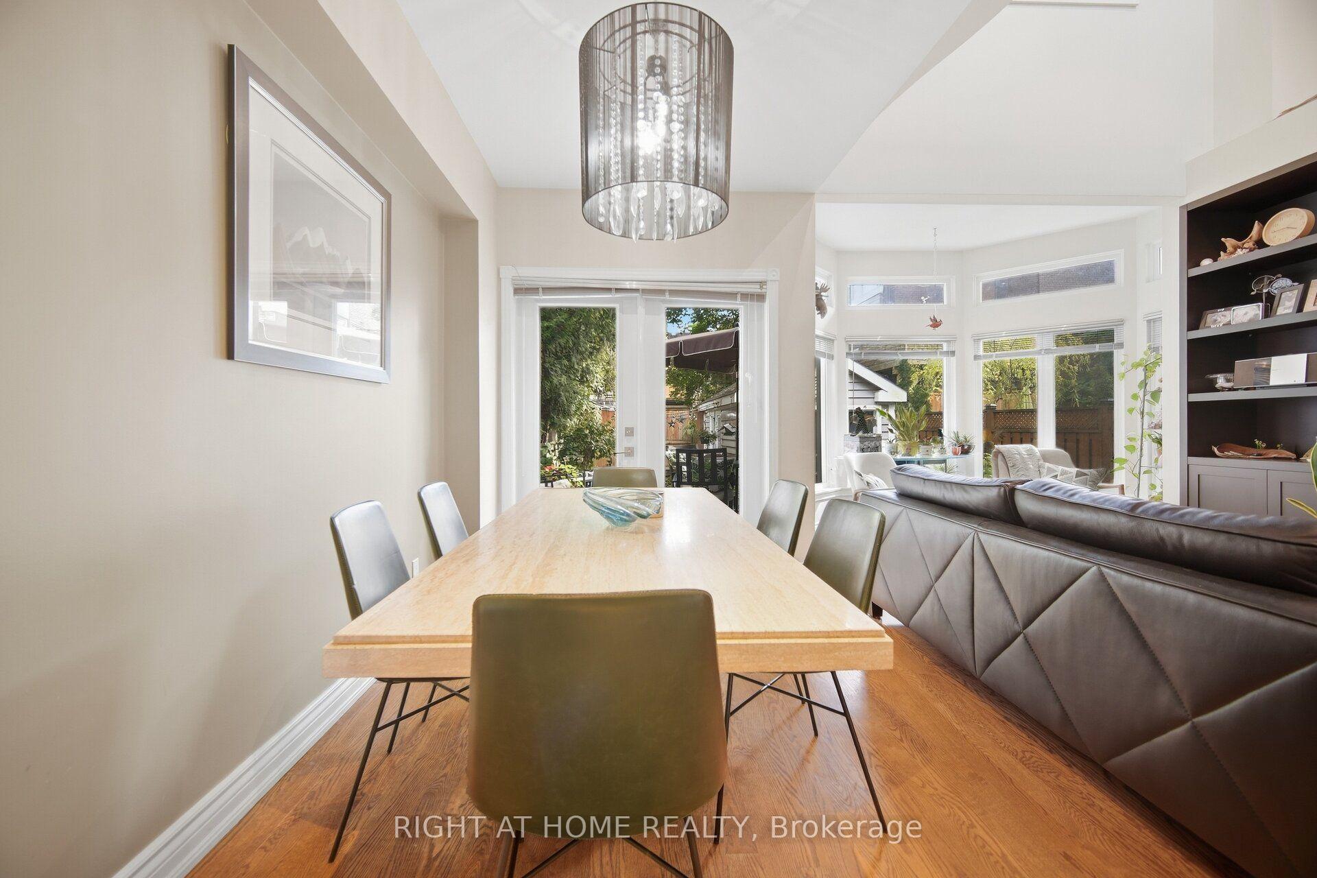 Photo 10 of 219 Broadway Avenue, Toronto, Mount Pleasant East — HOMEH