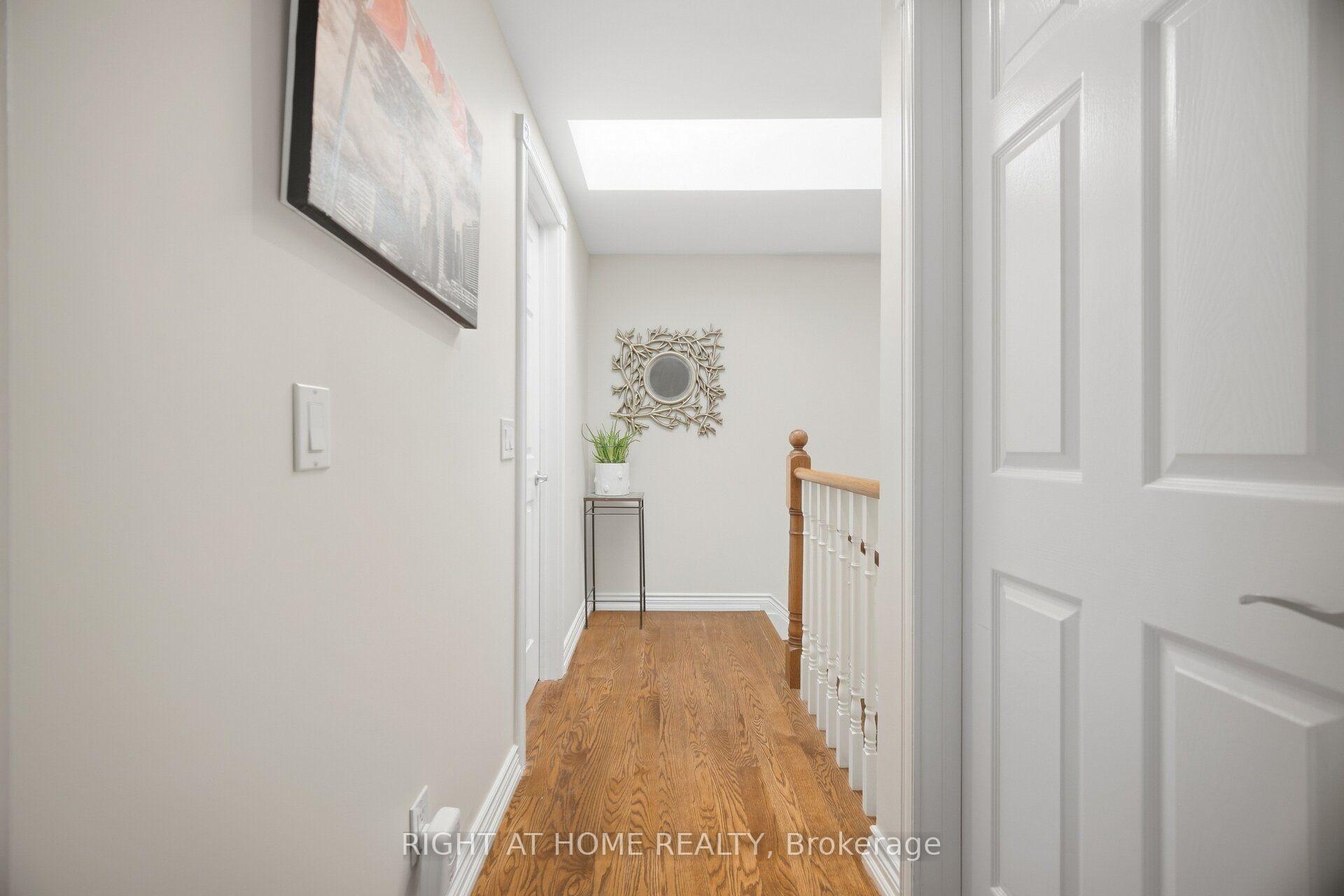 Photo 25 of 219 Broadway Avenue, Toronto, Mount Pleasant East — HOMEH