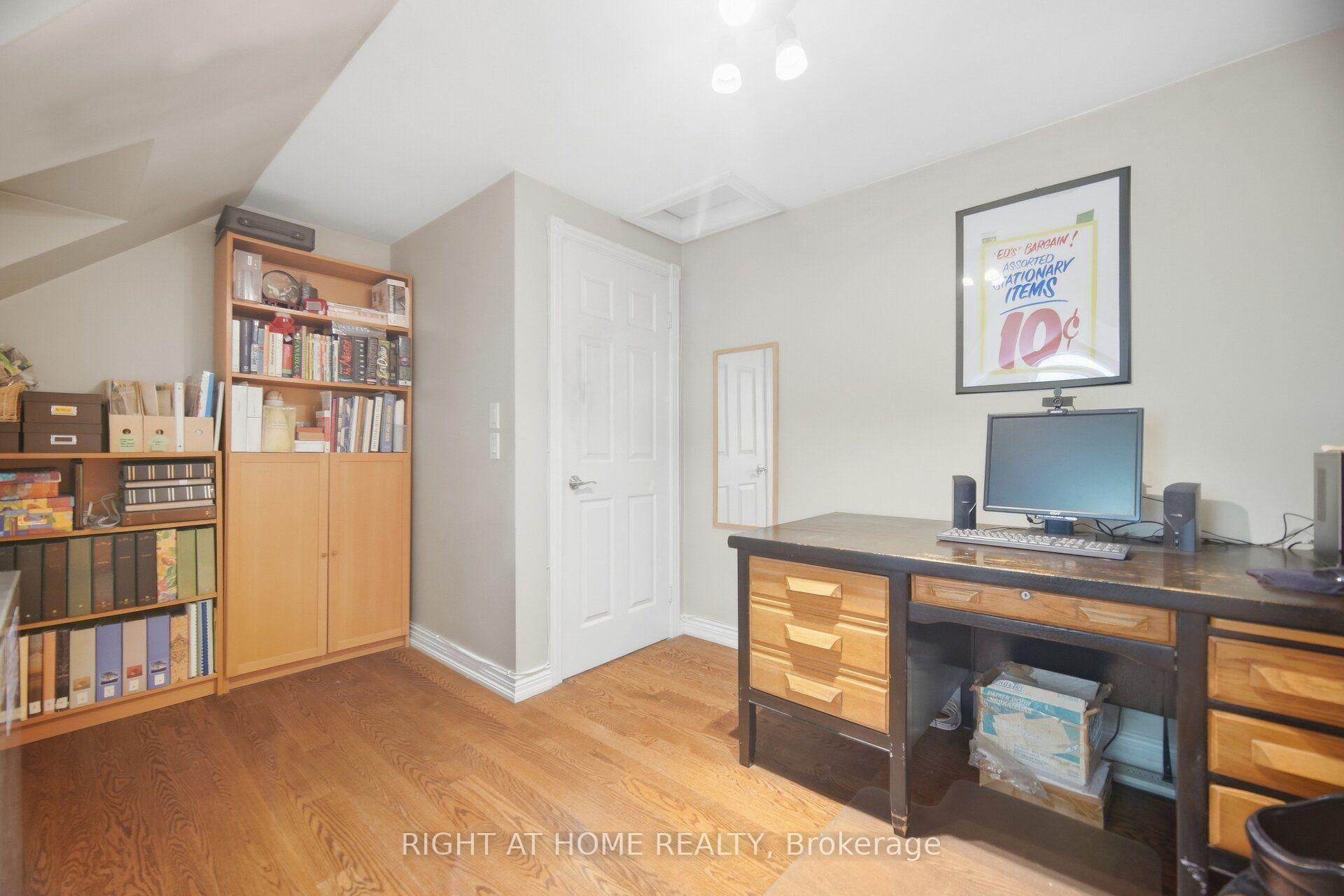 Photo 32 of 219 Broadway Avenue, Toronto, Mount Pleasant East — HOMEH