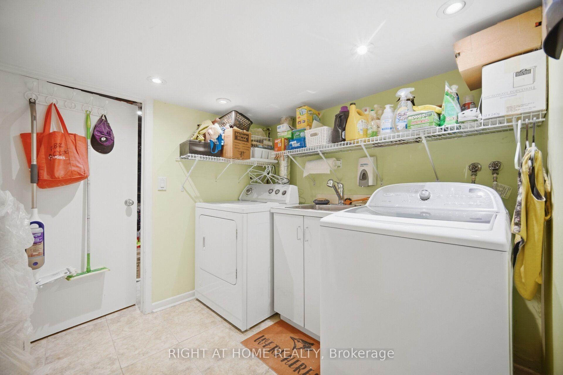 Photo 41 of 219 Broadway Avenue, Toronto, Mount Pleasant East — HOMEH