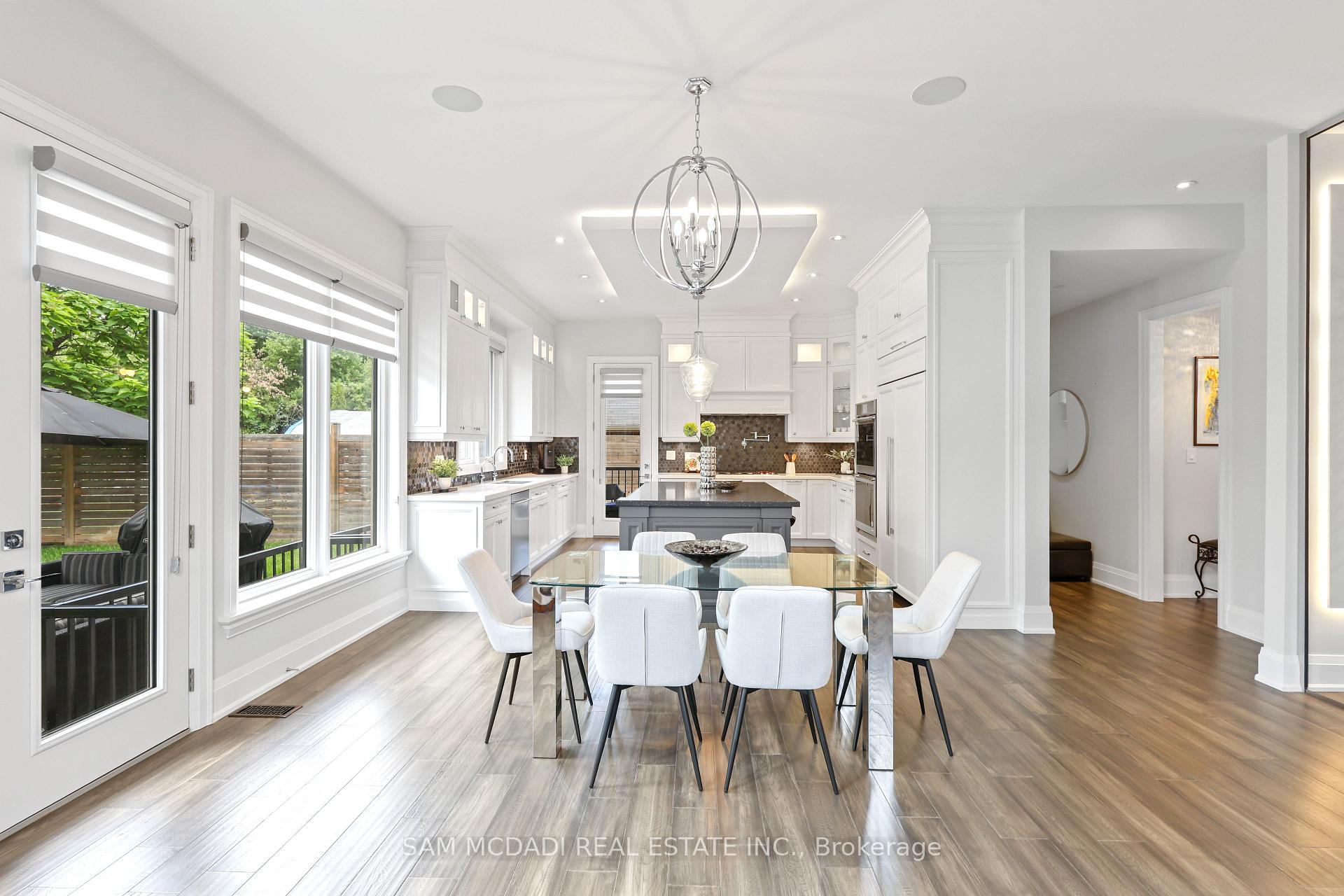 Photo 9 of 390 Sandhurst Drive, Oakville, West — HOMEH