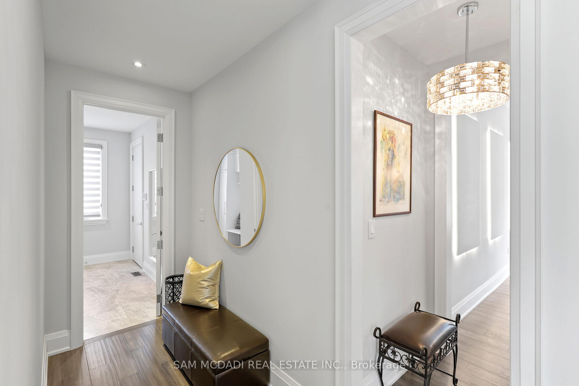 Photo 16 of 390 Sandhurst Drive, Oakville, West — HOMEH