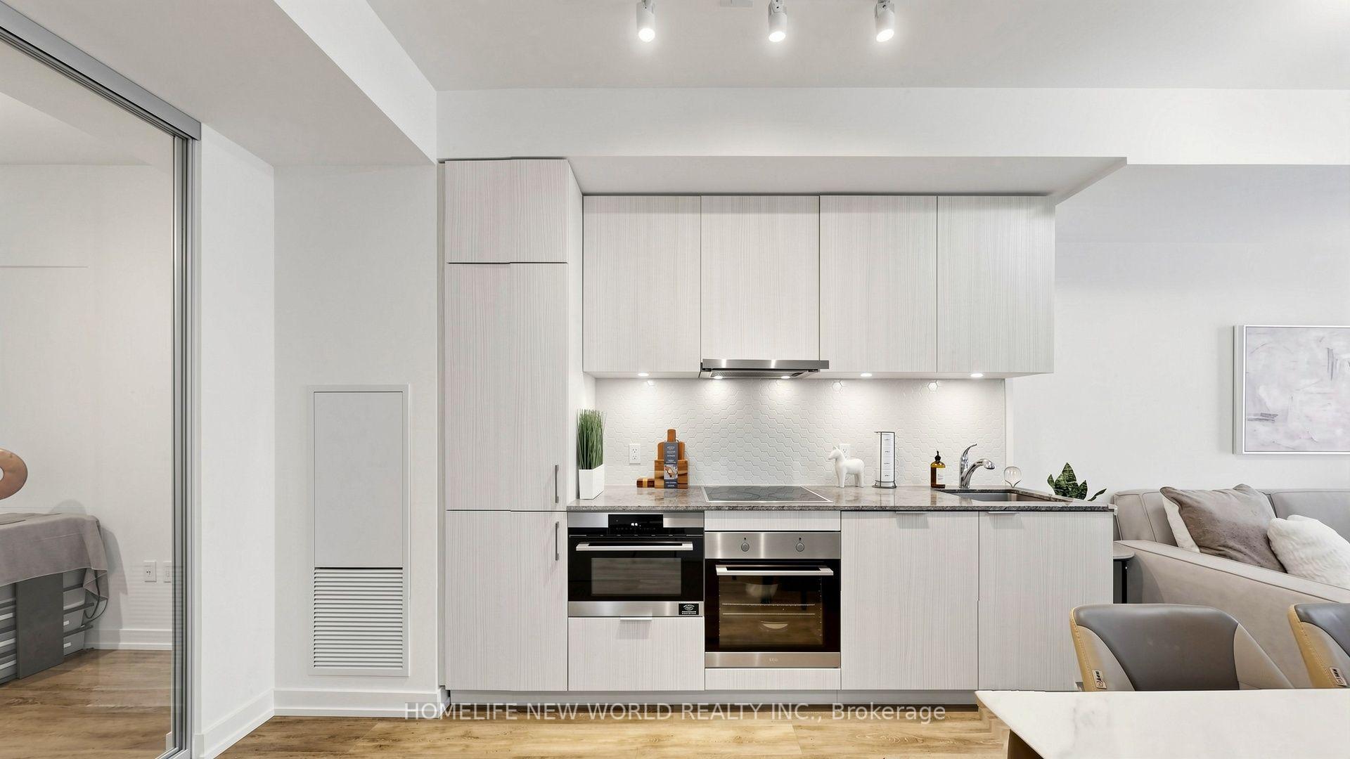 Photo 12 of Unit 813, 158 Front Street E, Toronto, Moss Park — HOMEH