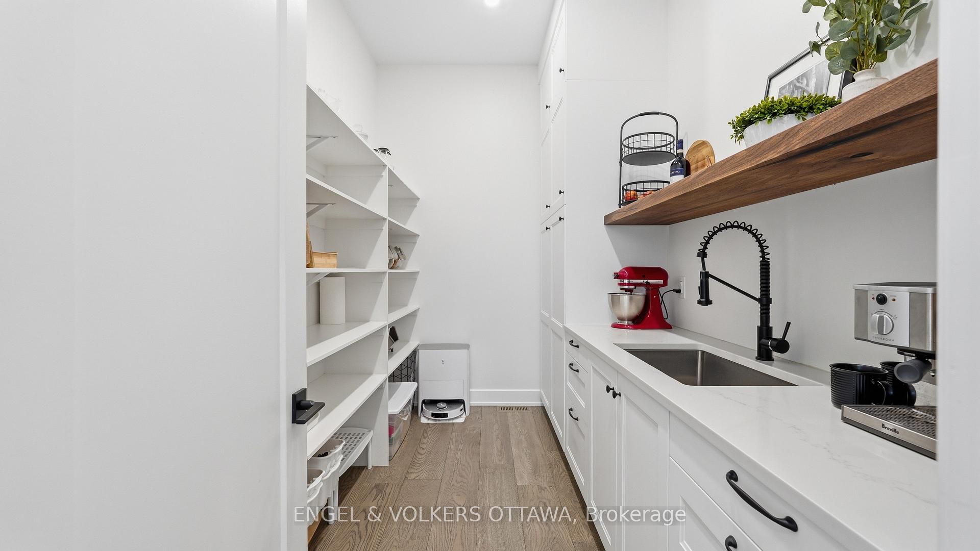 Photo 11 of 517-517B Shoreway Drive, Ottawa, Greely — HOMEH
