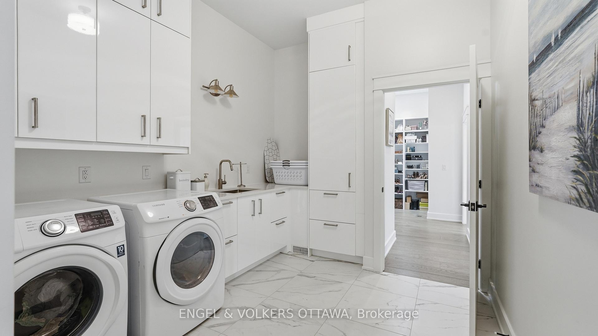 Photo 25 of 517-517B Shoreway Drive, Ottawa, Greely — HOMEH