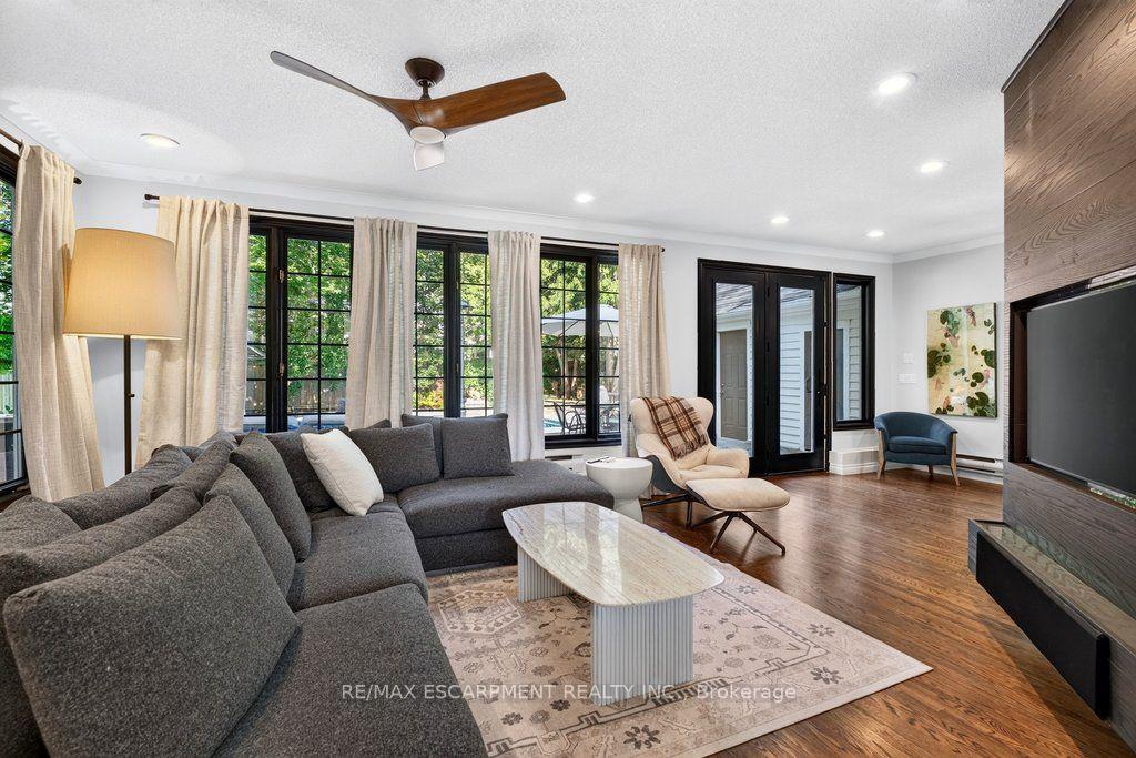 Photo 15 of 1417 Halifax Place, Burlington, Brant — HOMEH