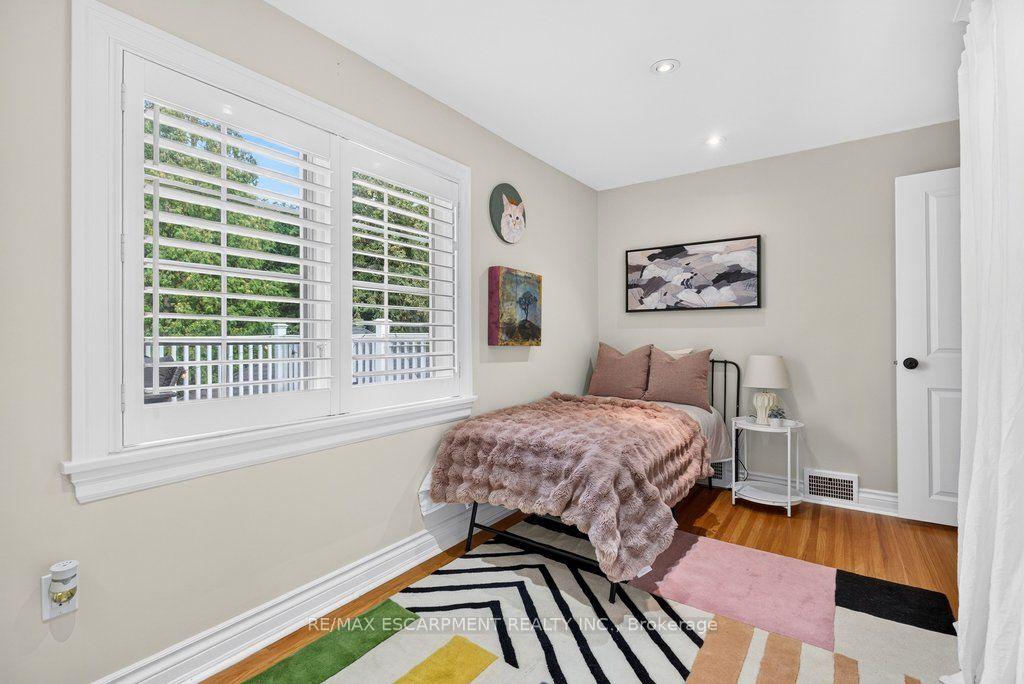 Photo 30 of 1417 Halifax Place, Burlington, Brant — HOMEH