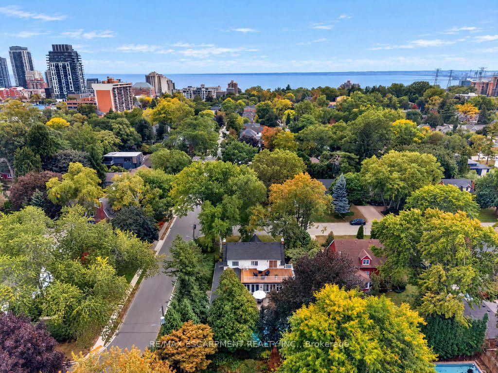Photo 47 of 1417 Halifax Place, Burlington, Brant — HOMEH